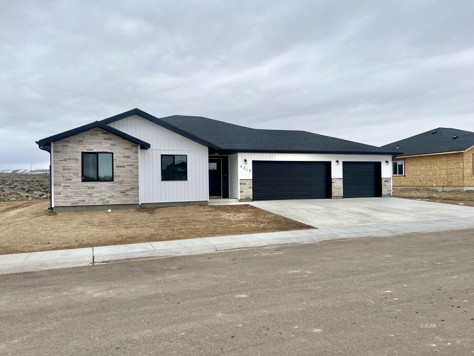 4319 Windsor Avenue Property Photo 26