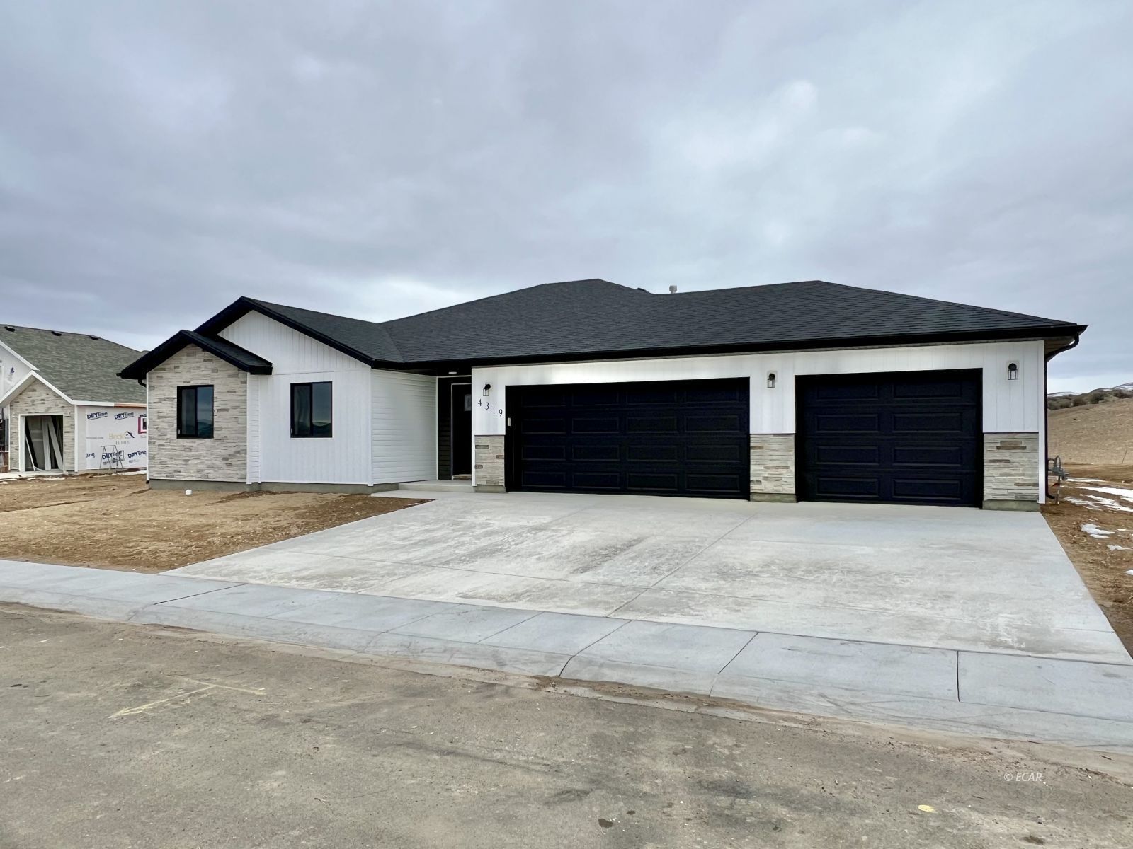 4319 Windsor Avenue Property Photo 28