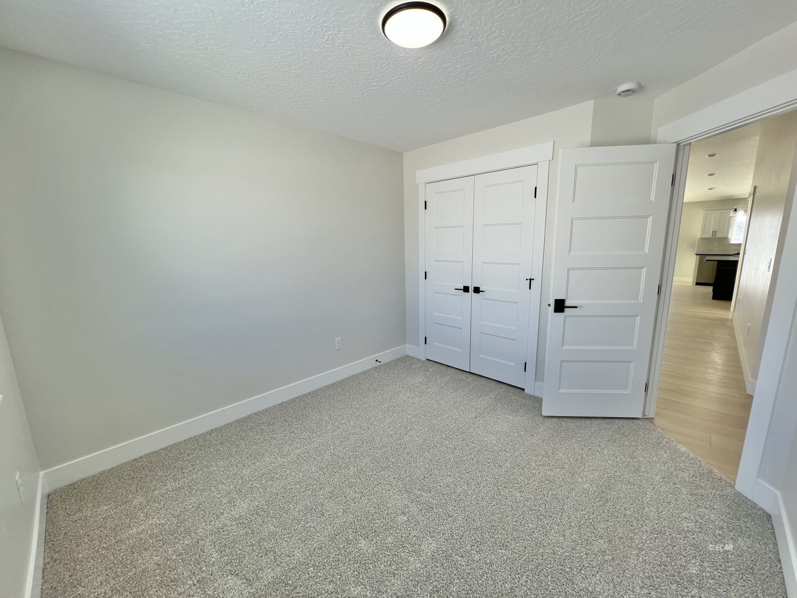 4330 Campbell Road Property Photo 14