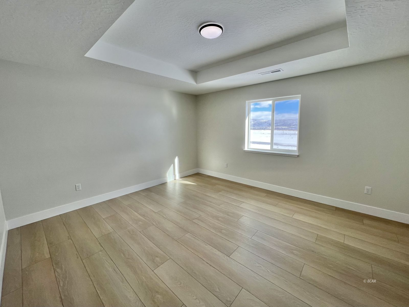 4330 Campbell Road Property Photo 20