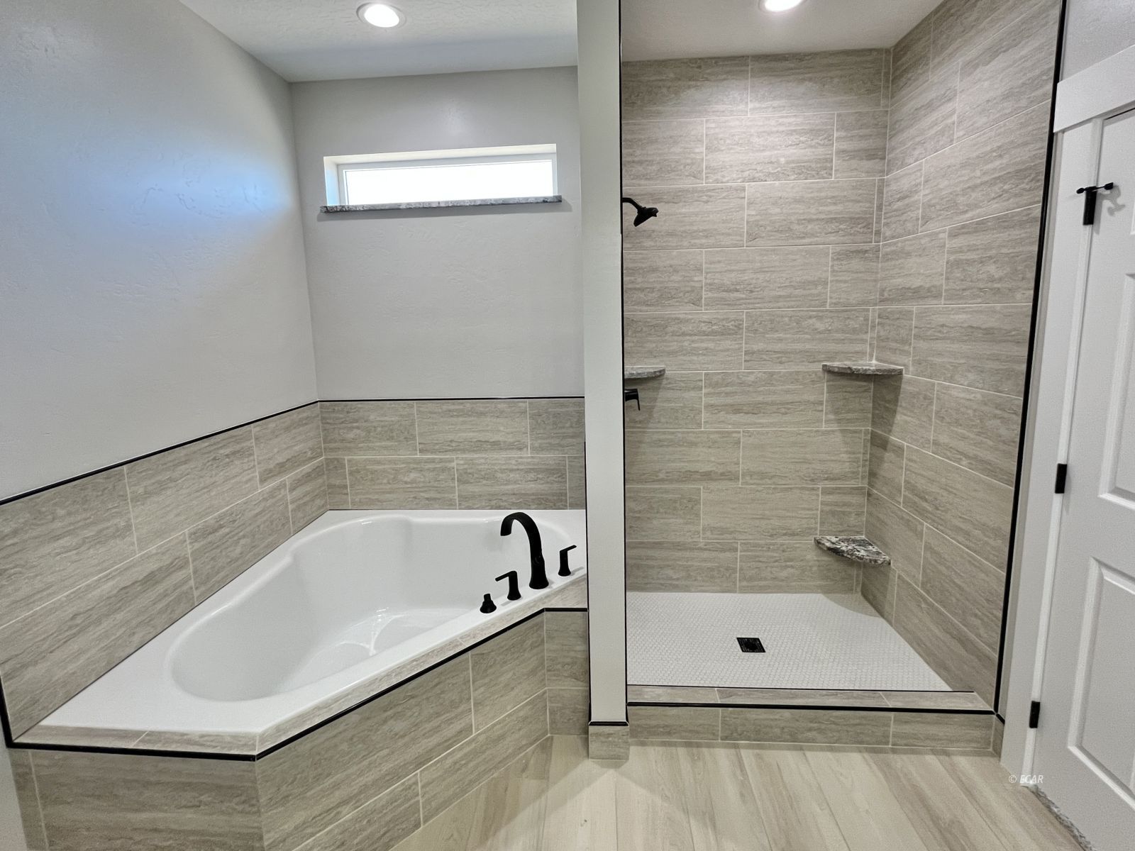 4449 York Boulevard Property Photo 14