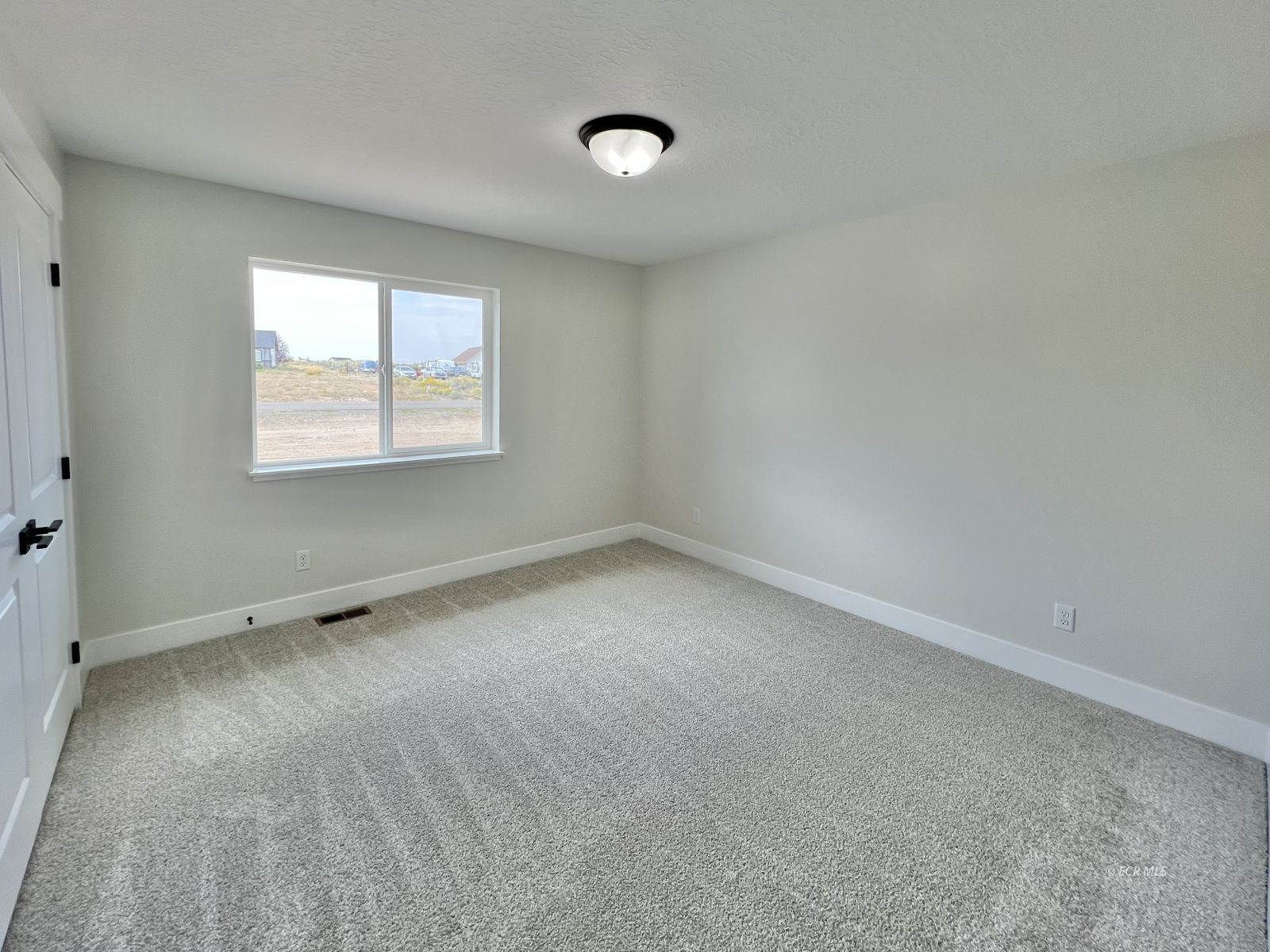 4449 York Boulevard Property Photo 14