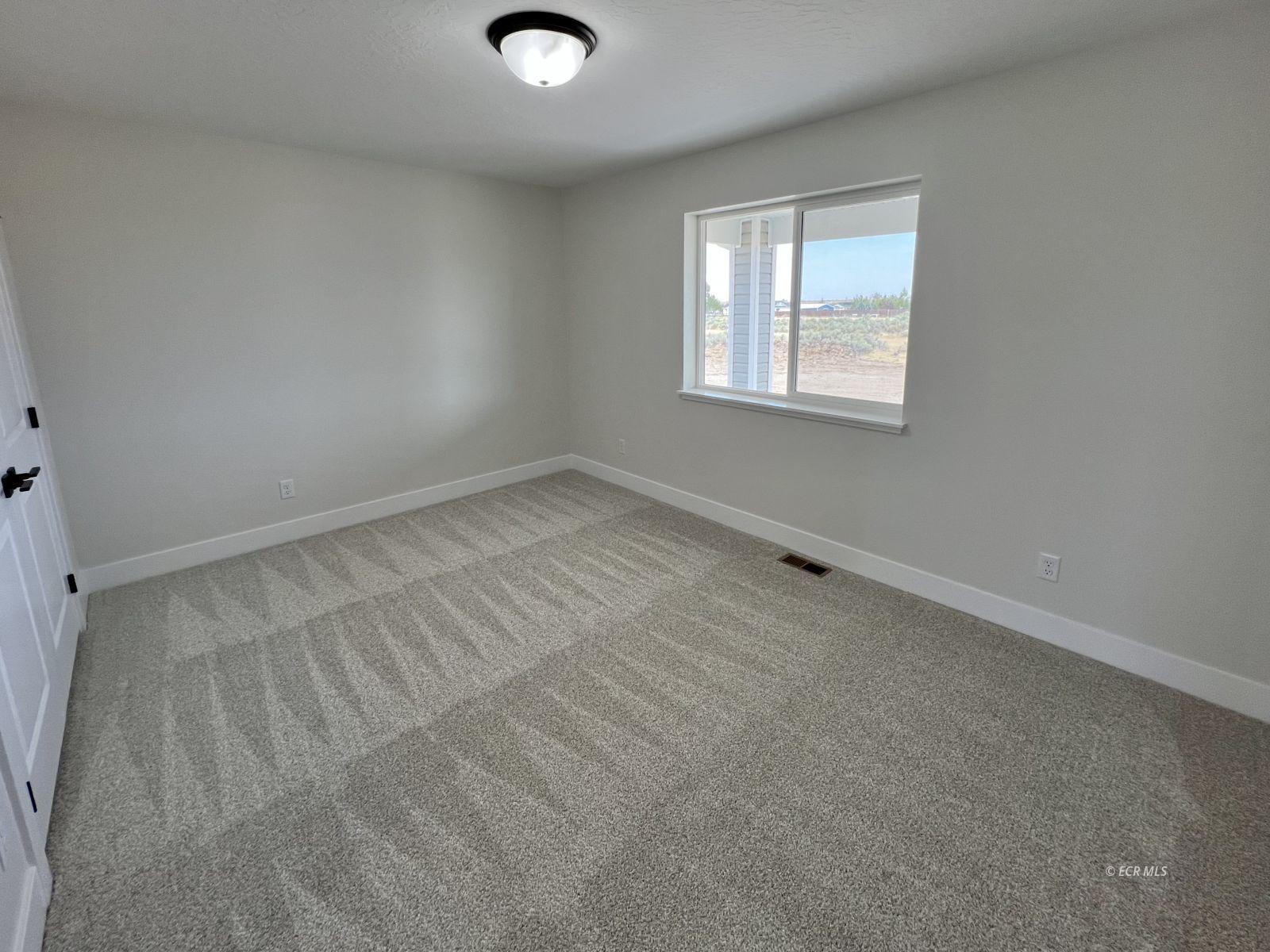 4449 York Boulevard Property Photo 18