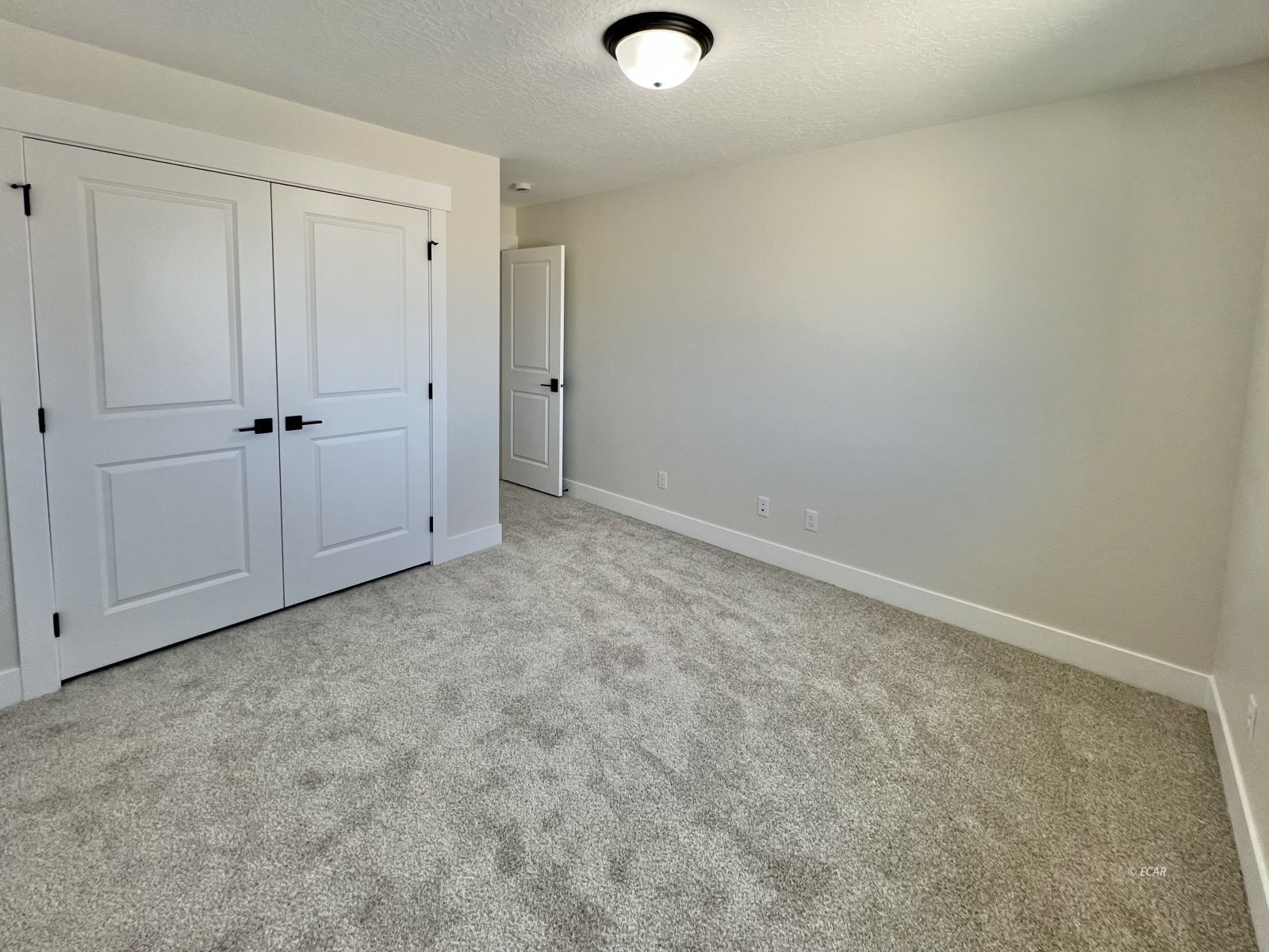 4331 Campbell Road Property Photo 14