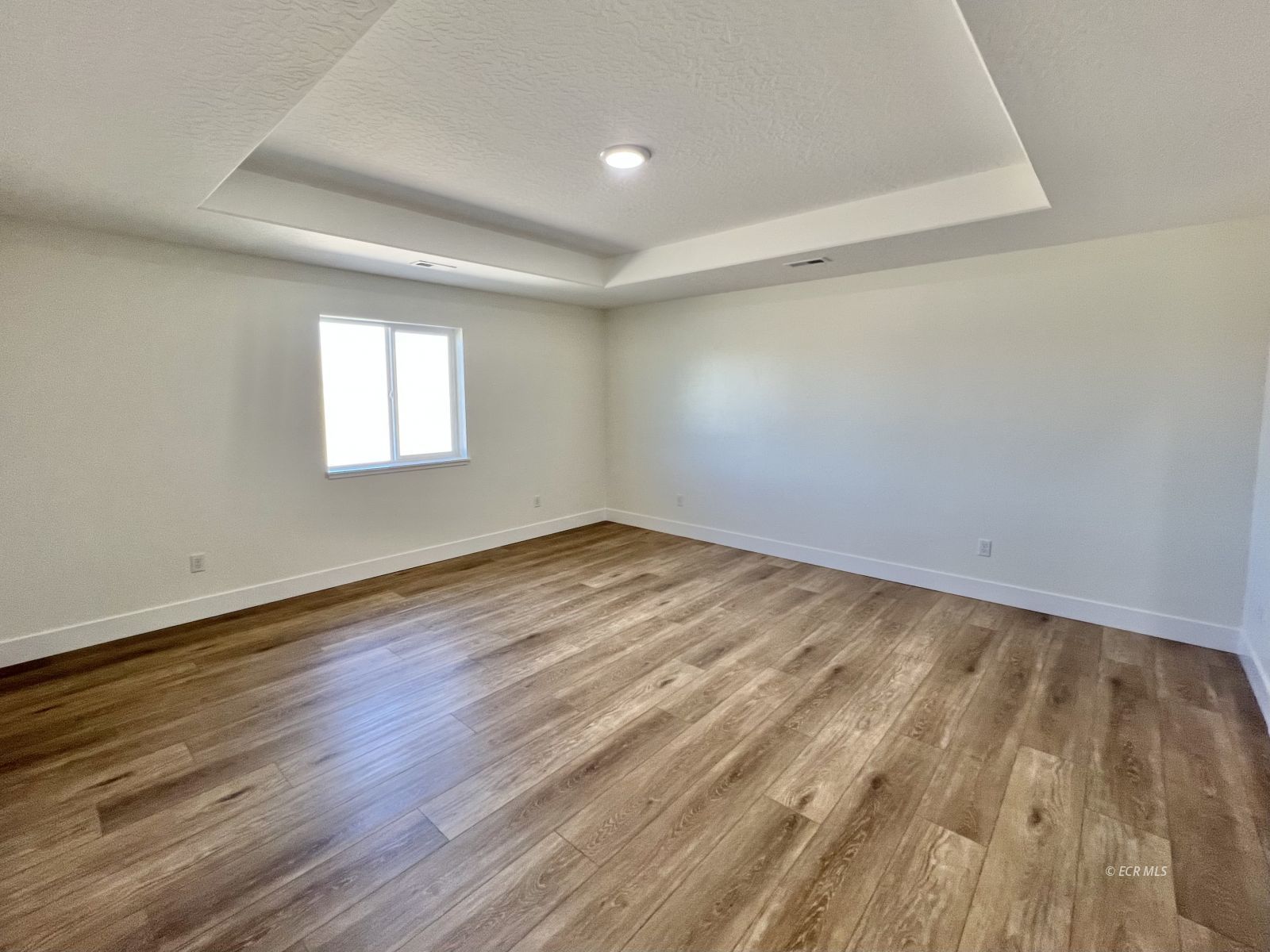 4323 Windsor Avenue Property Photo 19