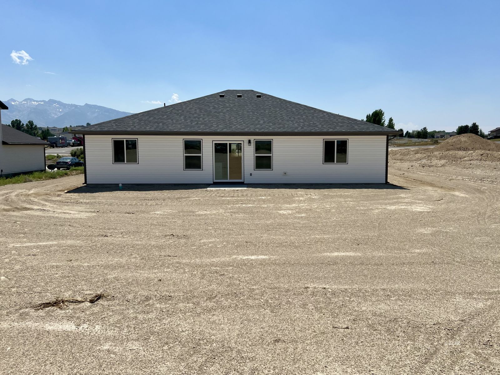 4323 Windsor Avenue Property Photo 26