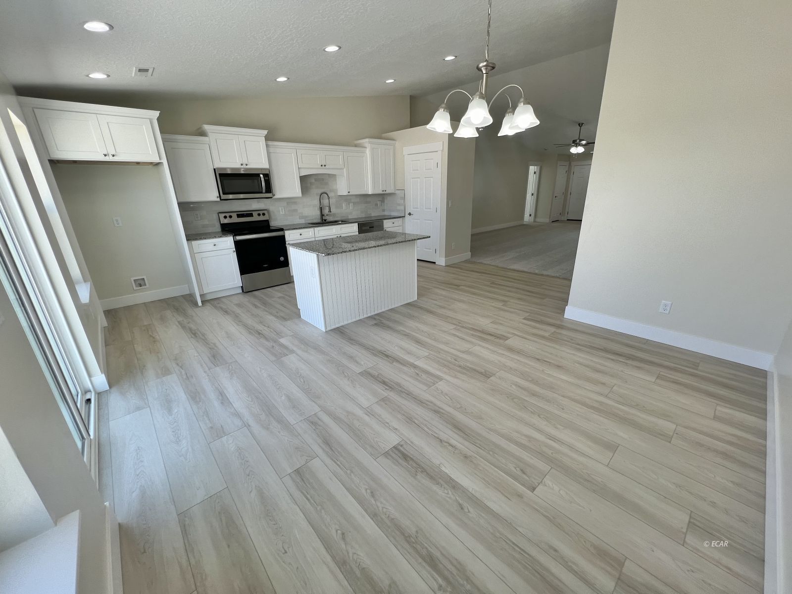 4311 Windsor Avenue Property Photo 7