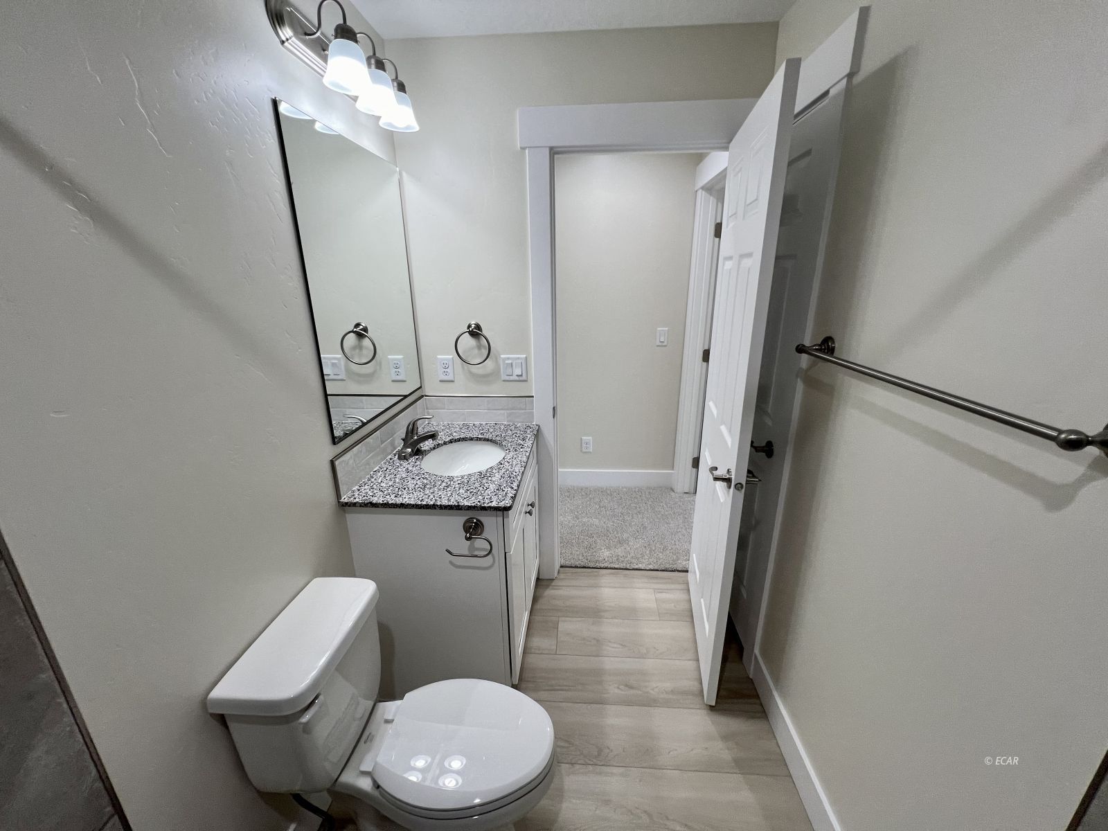 4311 Windsor Avenue Property Photo 14