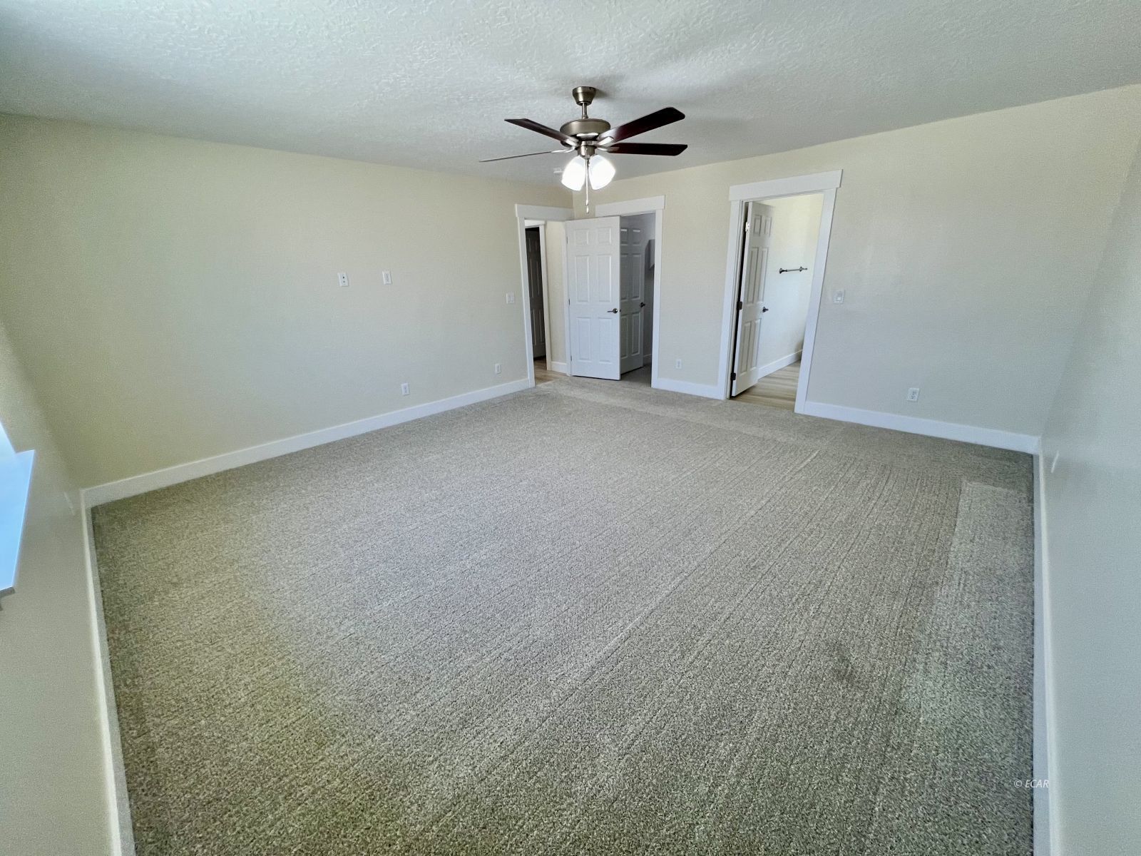 4311 Windsor Avenue Property Photo 20