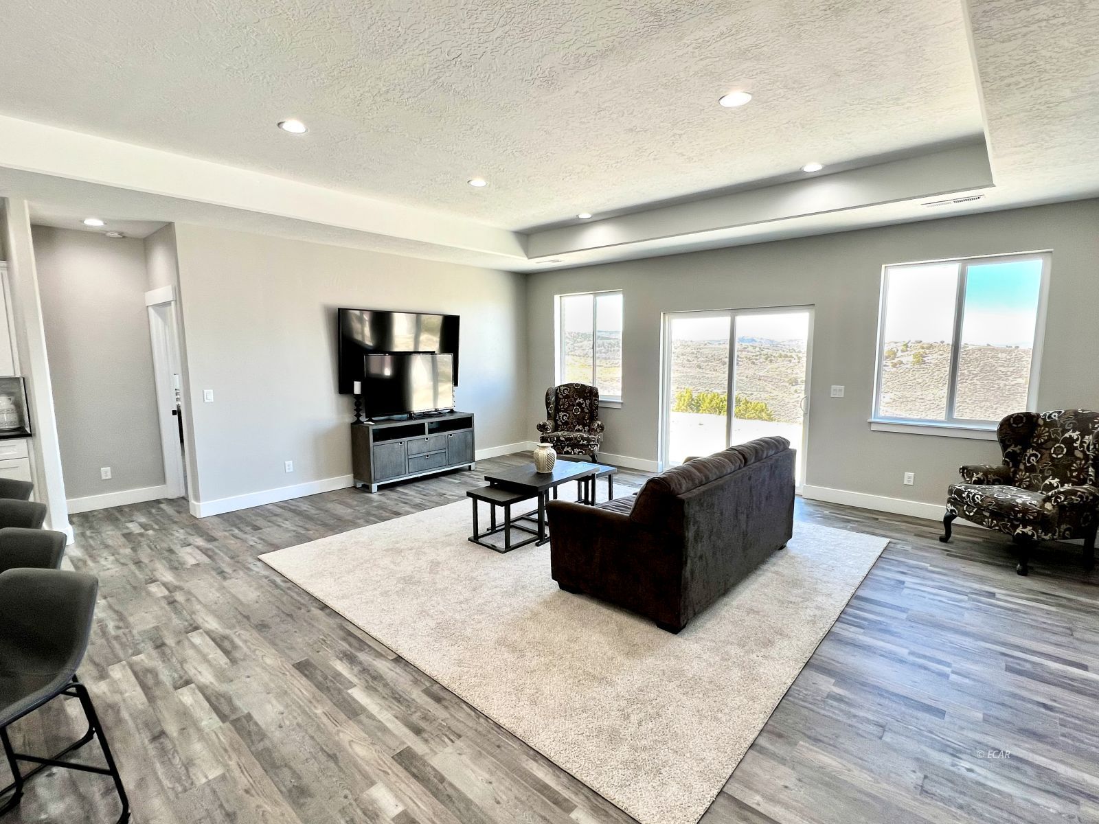 4308 Campbell Road Property Photo 3