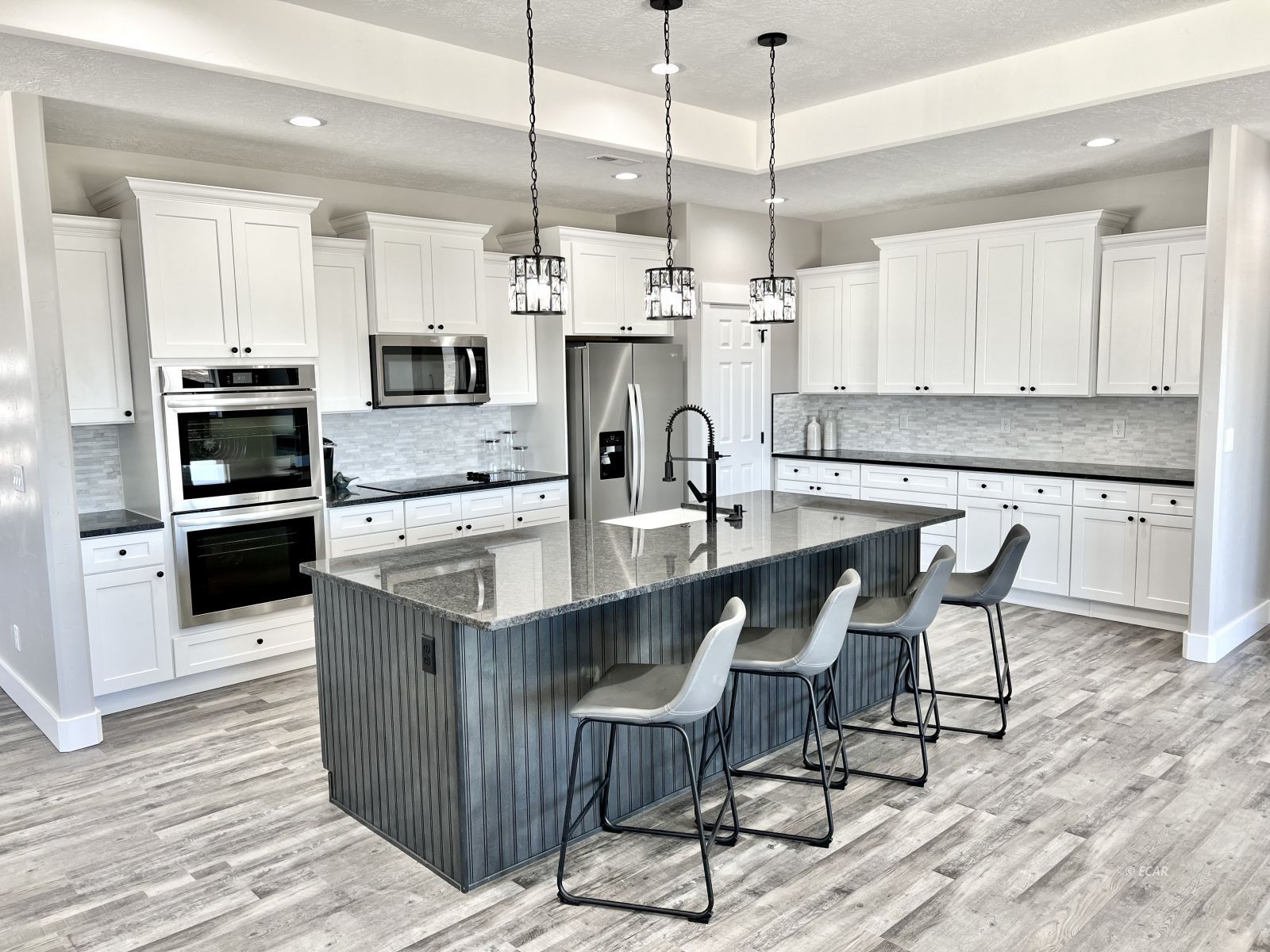 4308 Campbell Road Property Photo 3