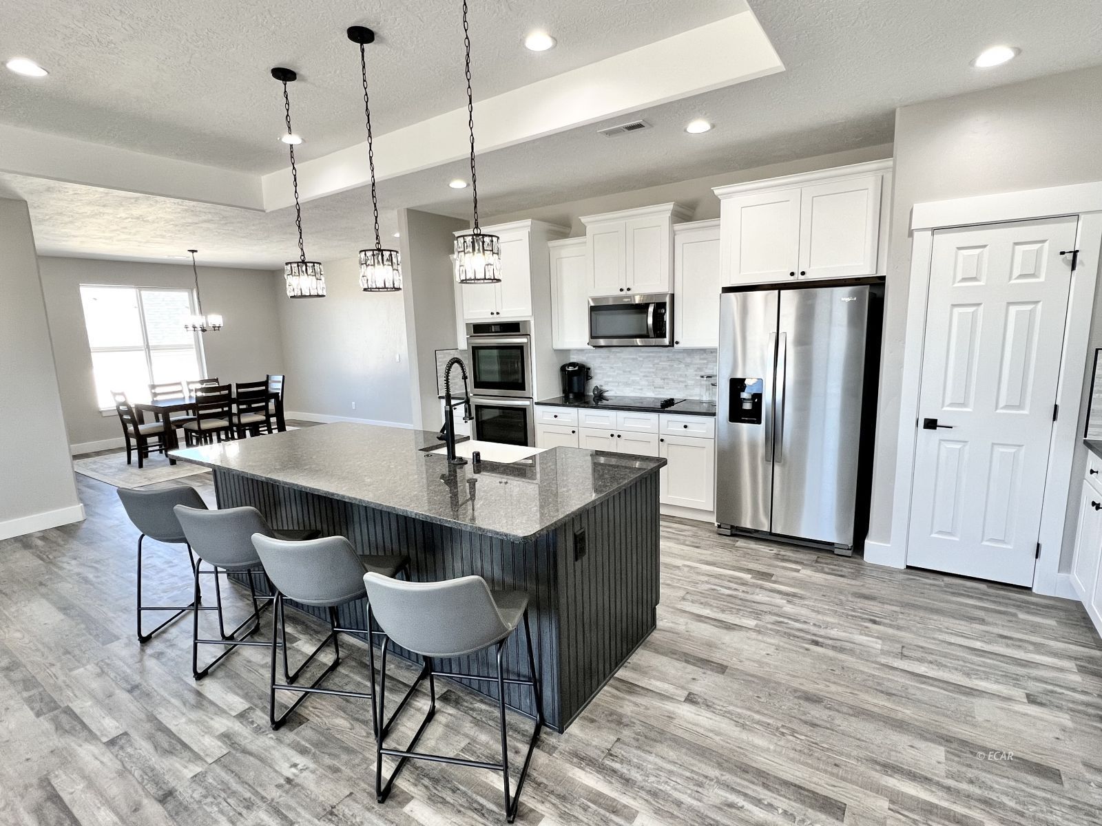 4308 Campbell Road Property Photo 5