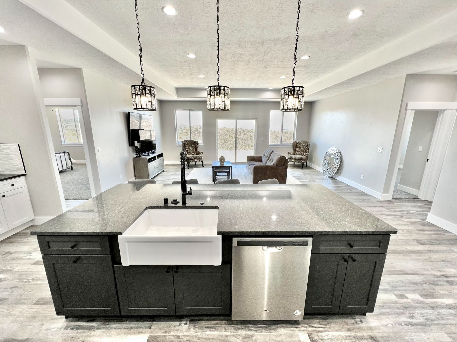 4308 Campbell Road Property Photo 9