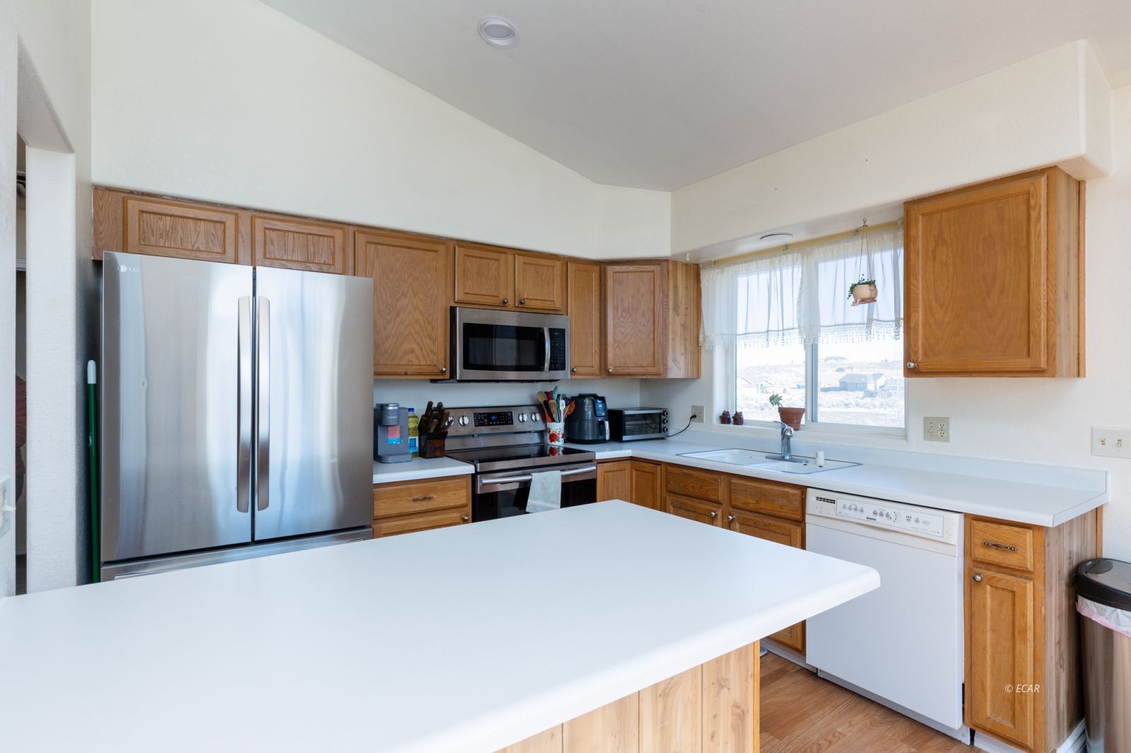 834 Thistle Drive Property Photo 12