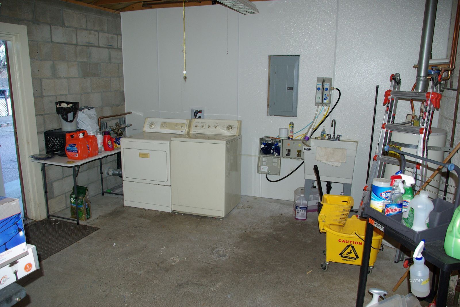 70 South Baker Avenue Property Photo 35