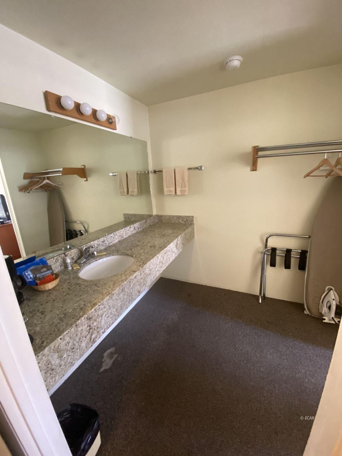 930 Aultman Street Property Photo 12