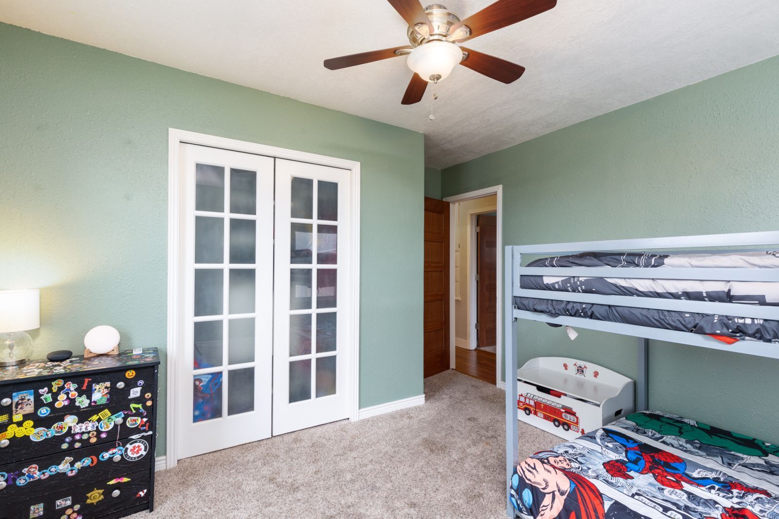555 13th Street Property Photo 11