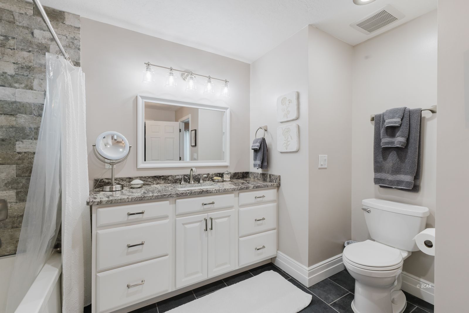 1867 Sawyer Way Property Photo 20