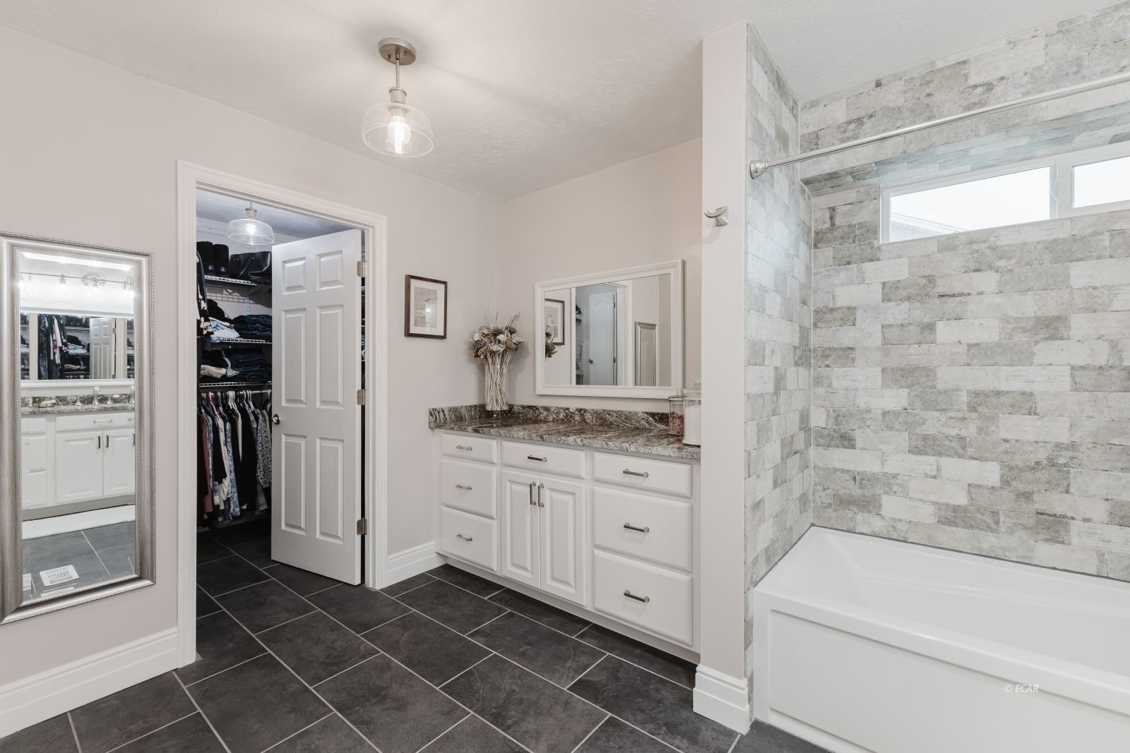 1867 Sawyer Way Property Photo 21