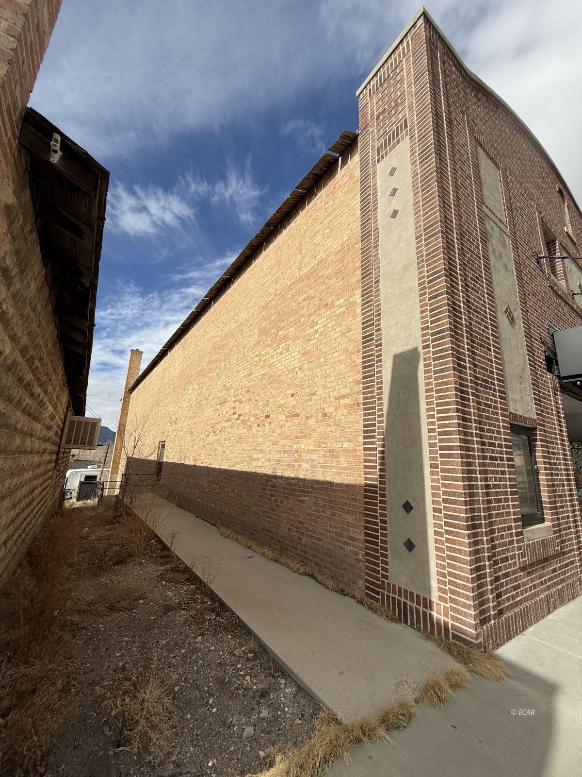 8 Fourth Street Property Photo 6