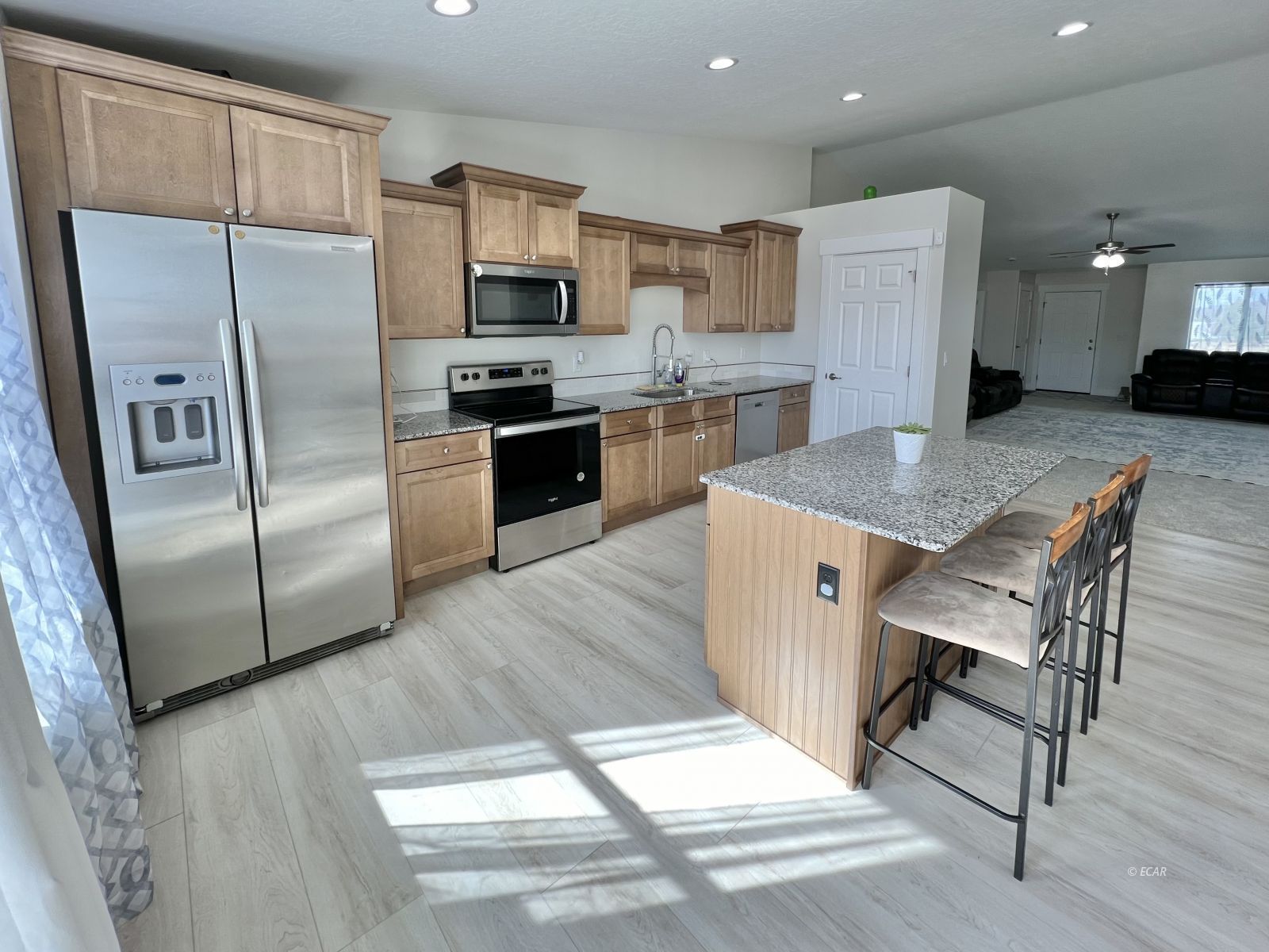114 Spring Creek Parkway Property Photo 6