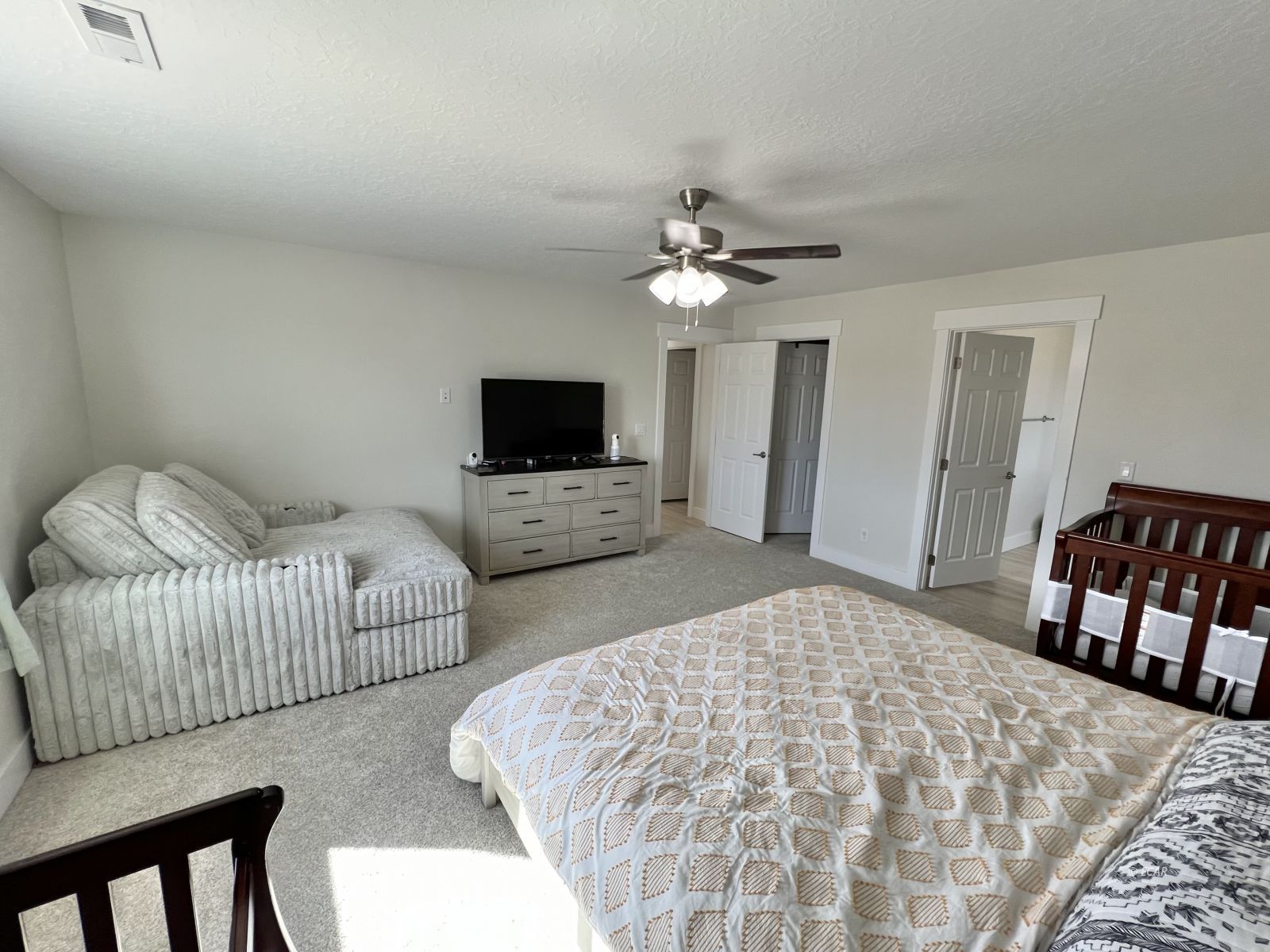 114 Spring Creek Parkway Property Photo 13