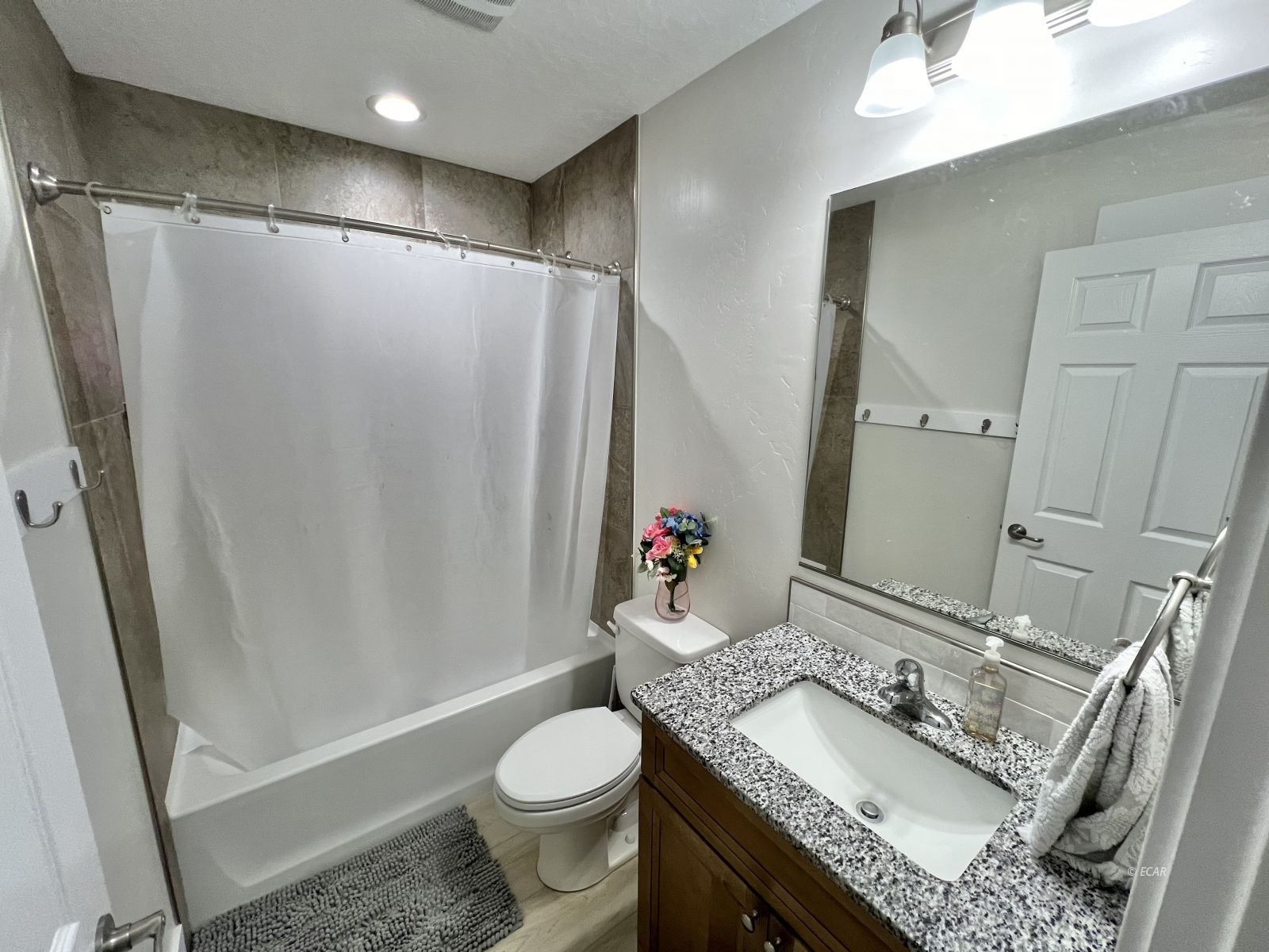 114 Spring Creek Parkway Property Photo 18