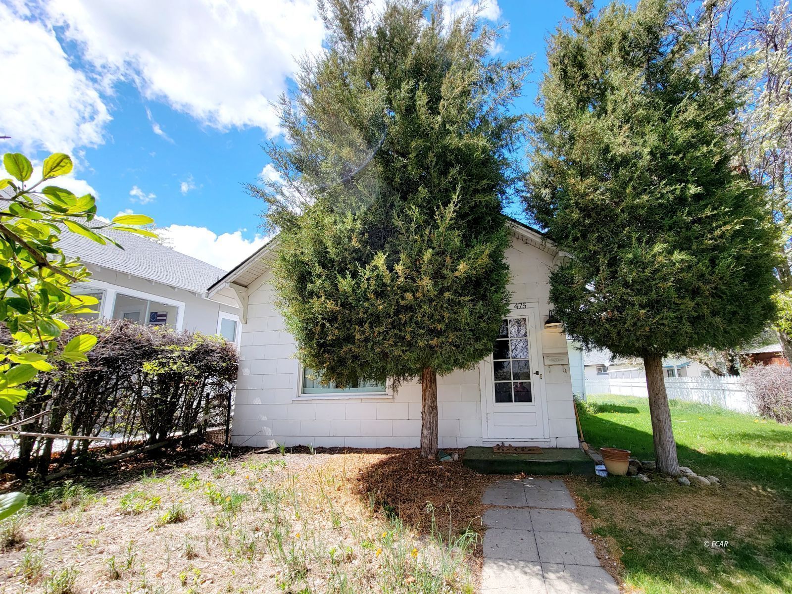 475 Juniper Street Property Photo 1