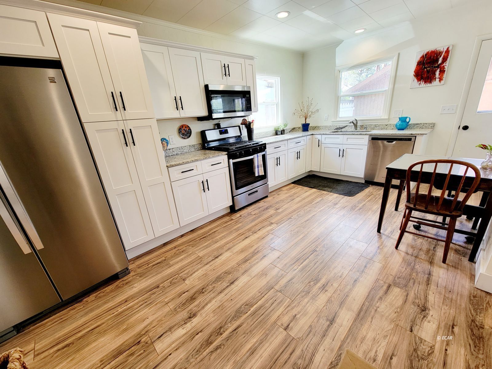 475 Juniper Street Property Photo 13