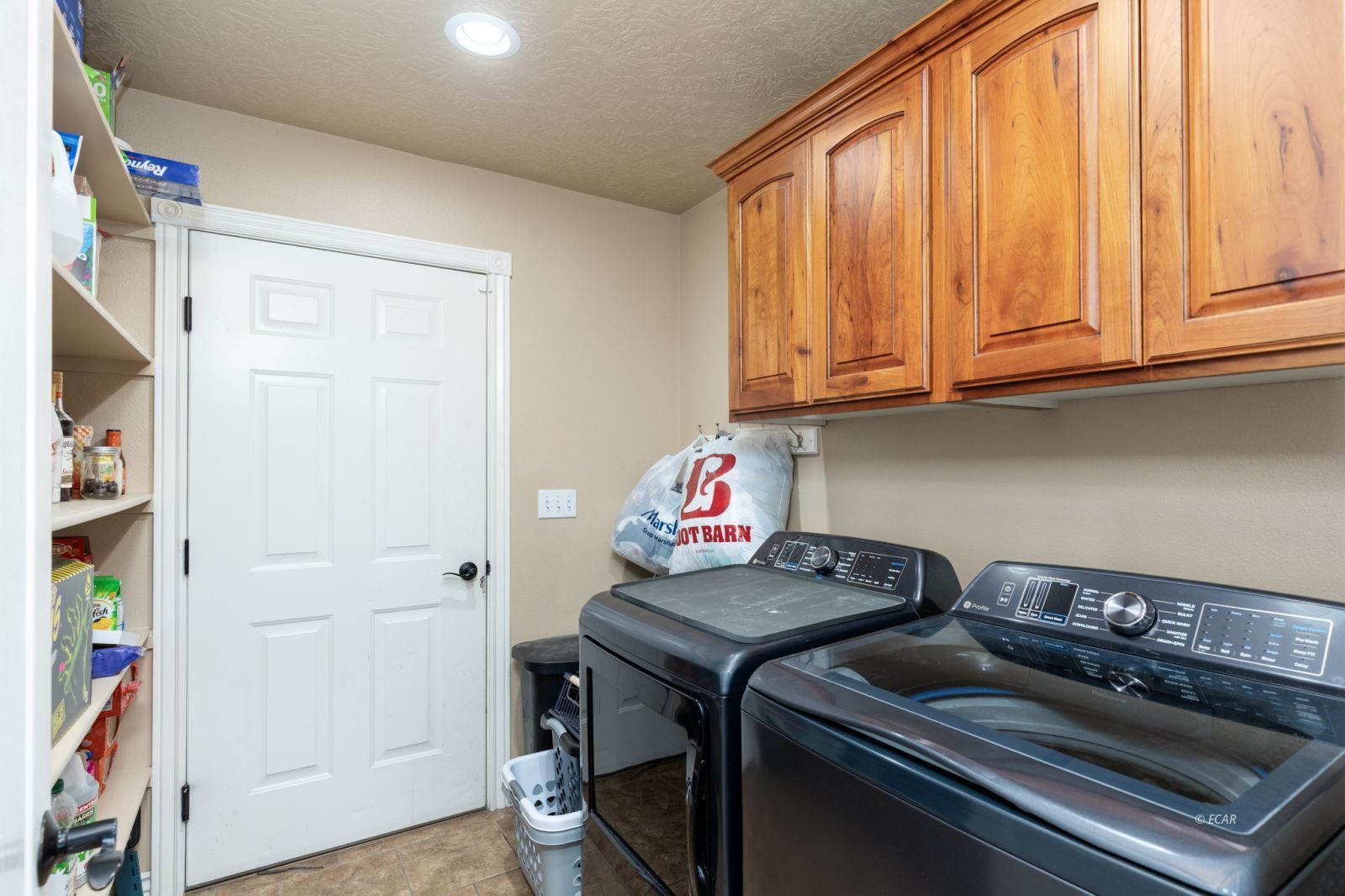 151 Cascade Drive Property Photo 19