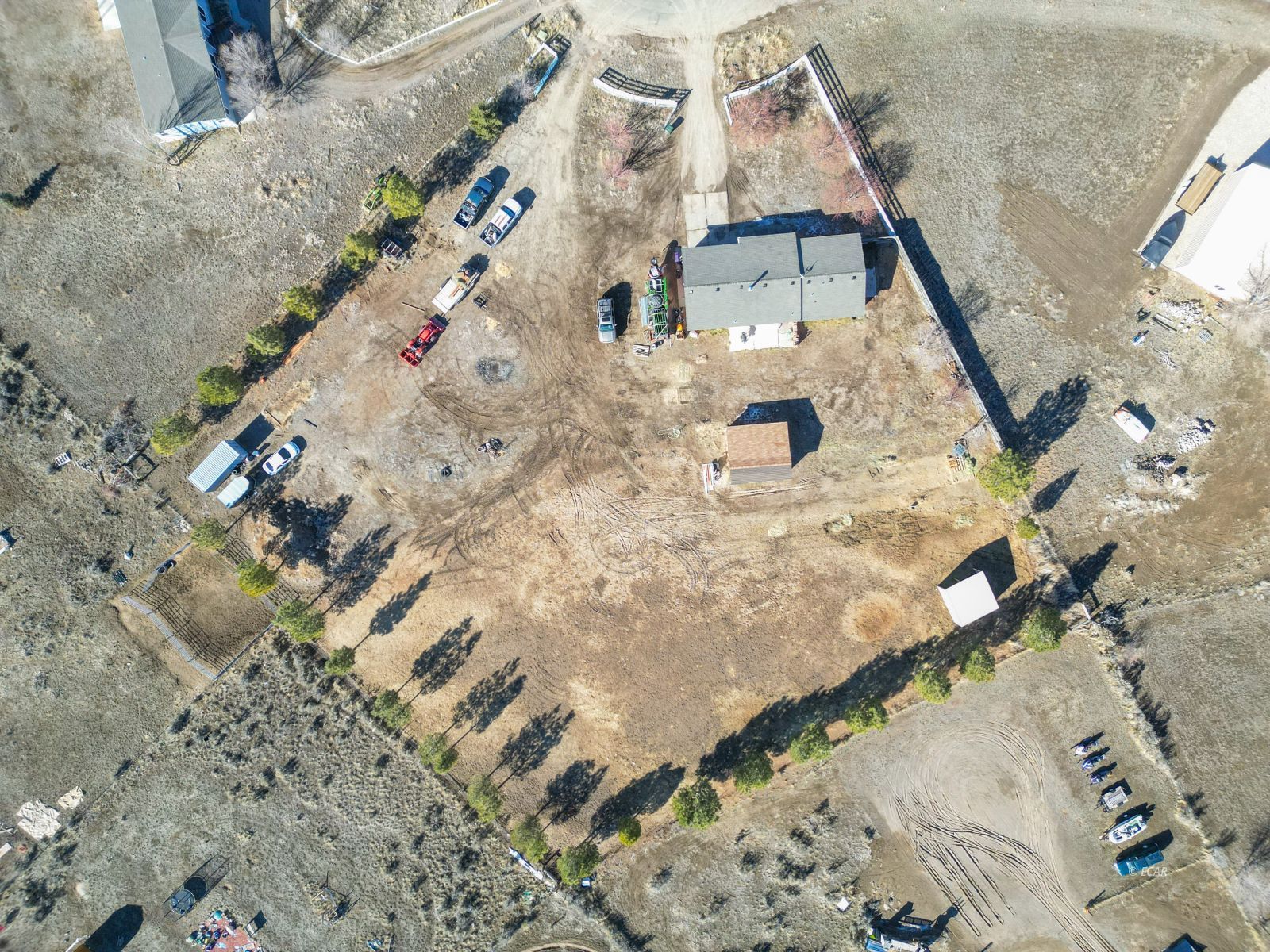 425 Castlecrest Place Property Photo 10