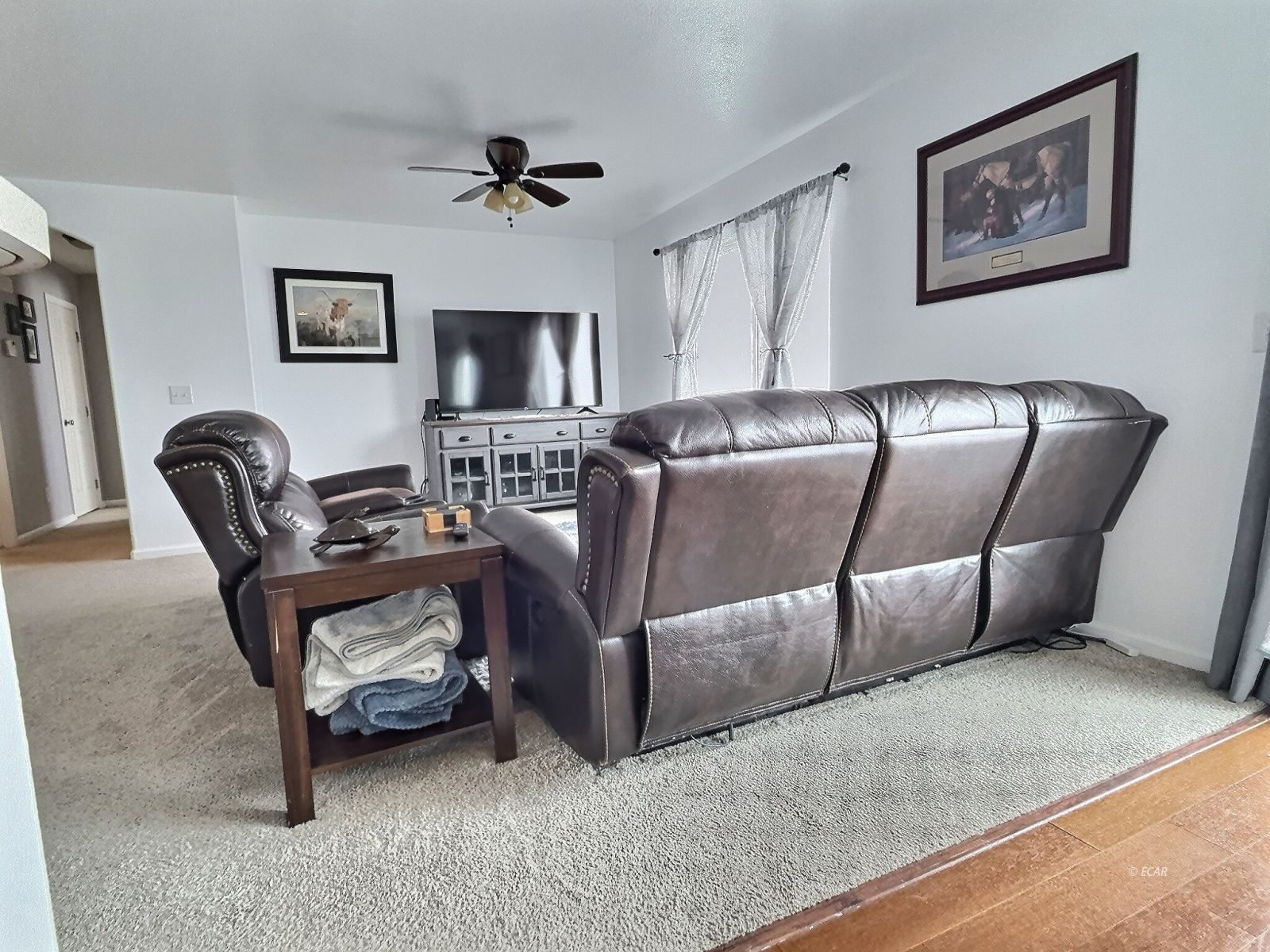 218 Sage Glen Drive Property Photo 8