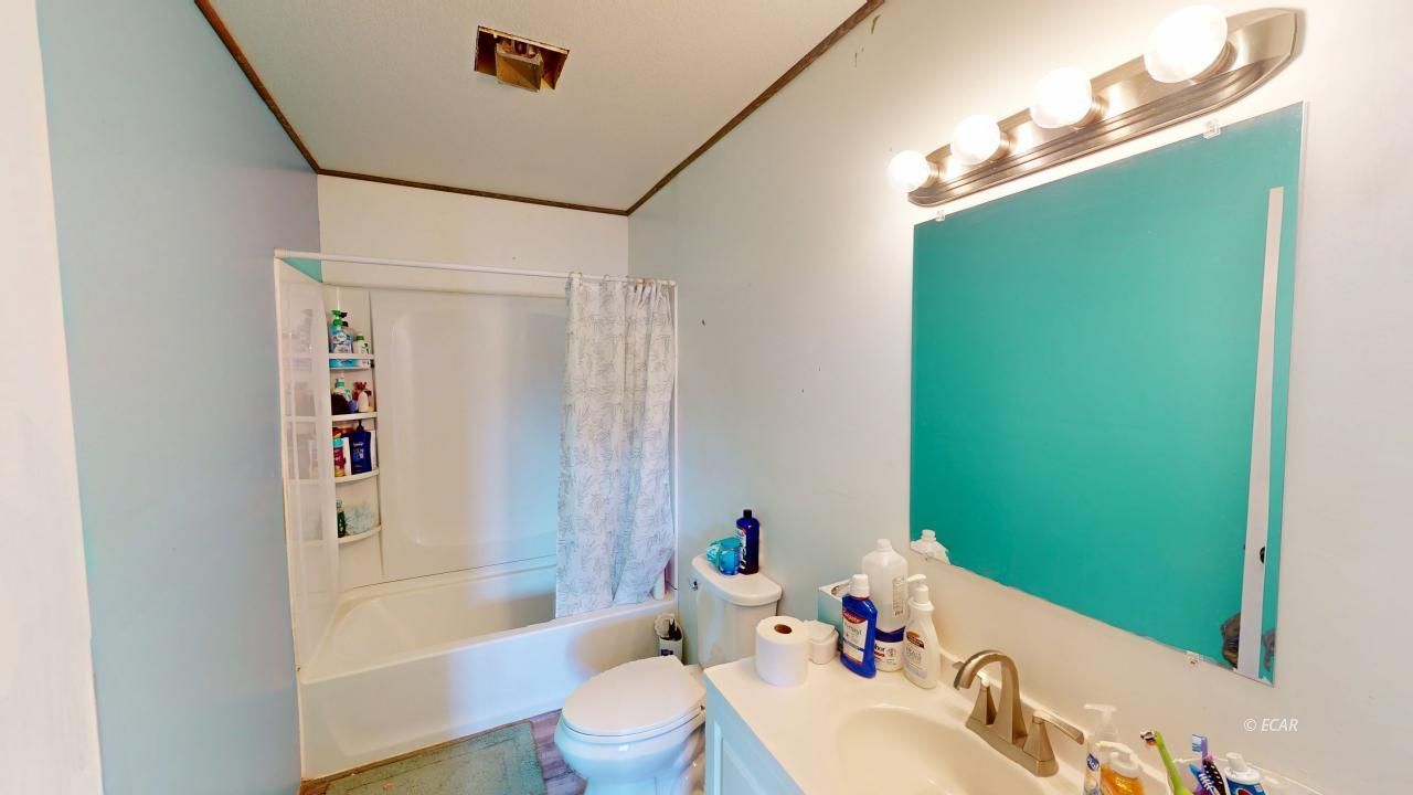 391 Edgebrook Drive Property Photo 6