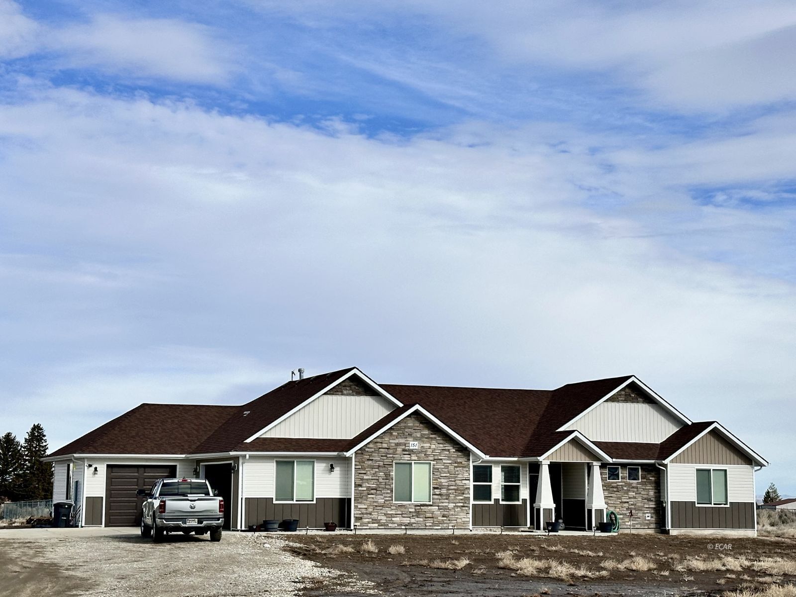 151 Greencrest Drive Property Photo 3