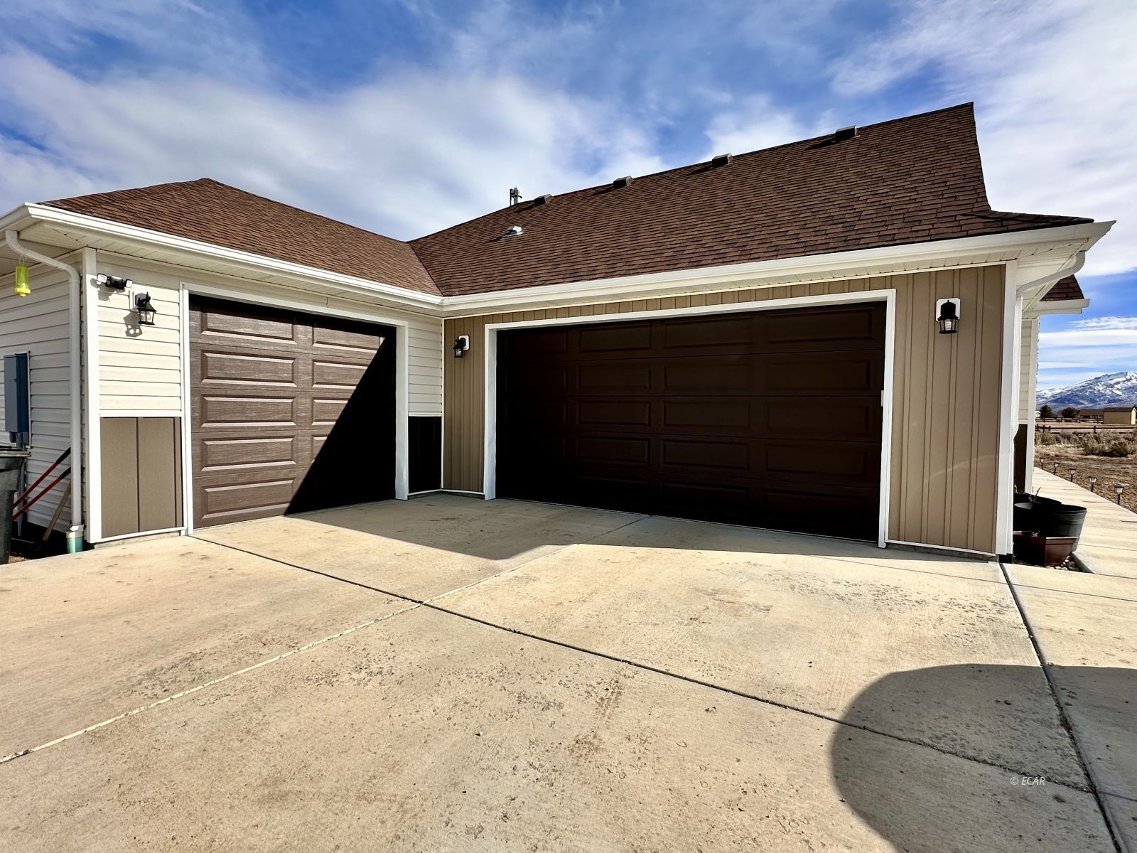 151 Greencrest Drive Property Photo 4