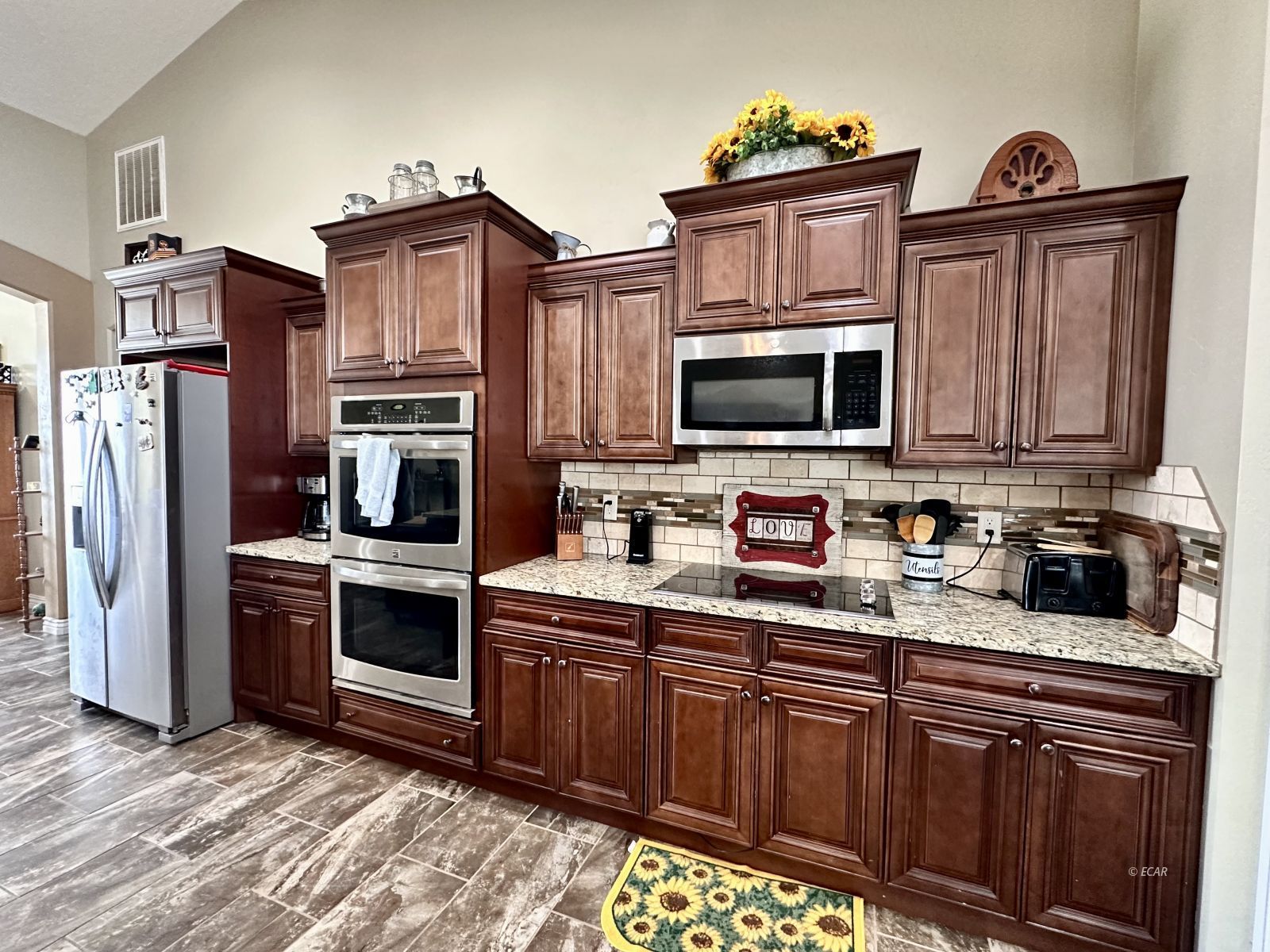 151 Greencrest Drive Property Photo 12
