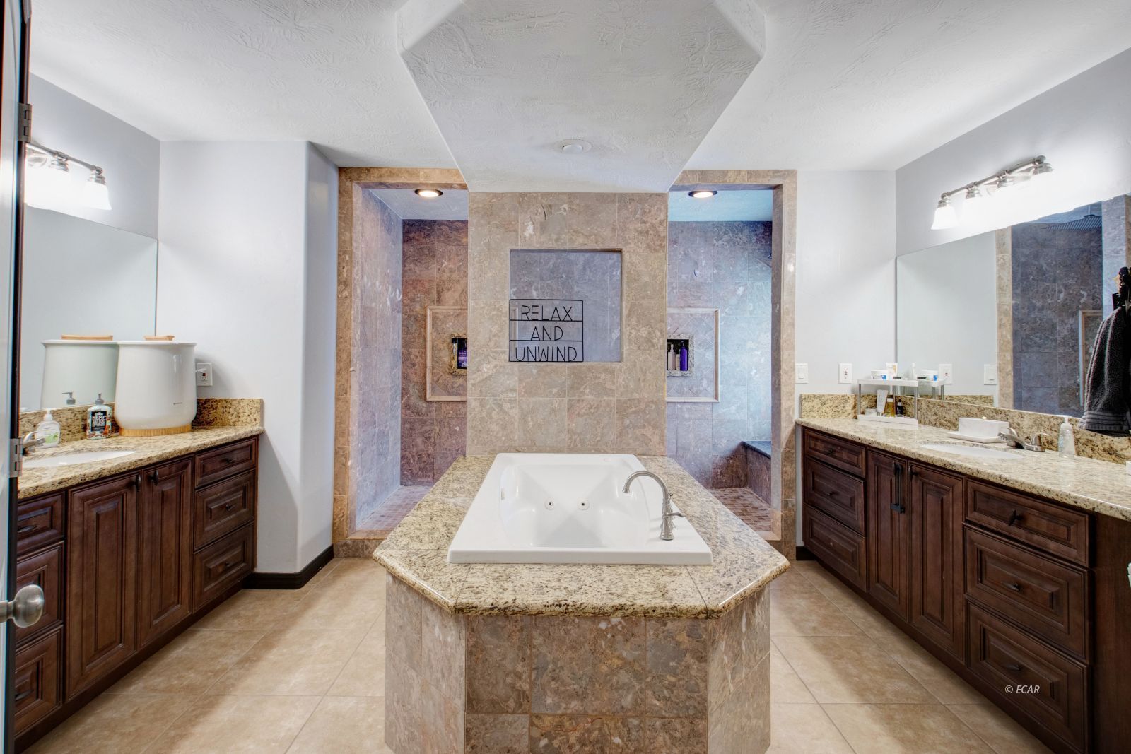 430 Flora View Property Photo 15
