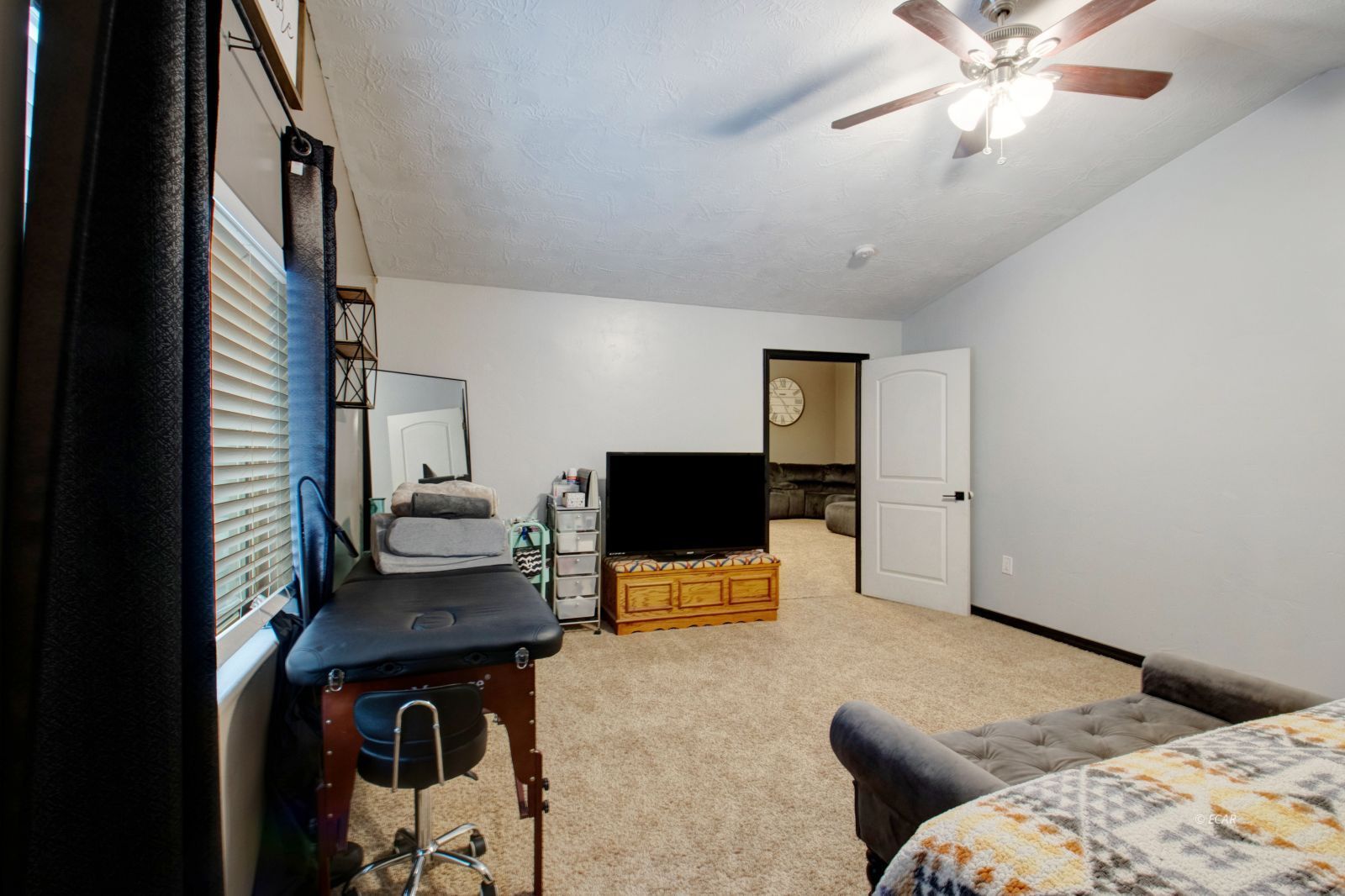 430 Flora View Property Photo 23