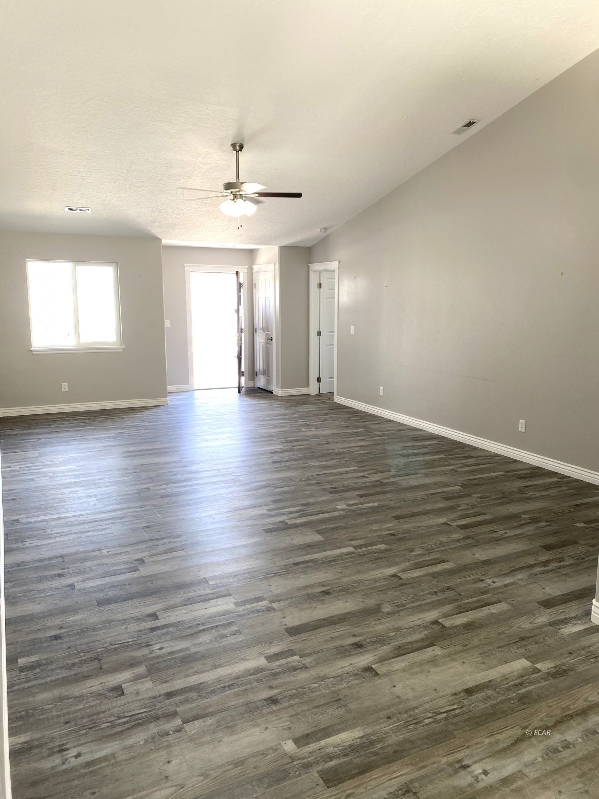 1862 Deerfield Way Property Photo 7