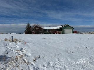 941 Oakmont Drive Property Photo 2