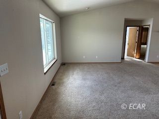 941 Oakmont Drive Property Photo 10