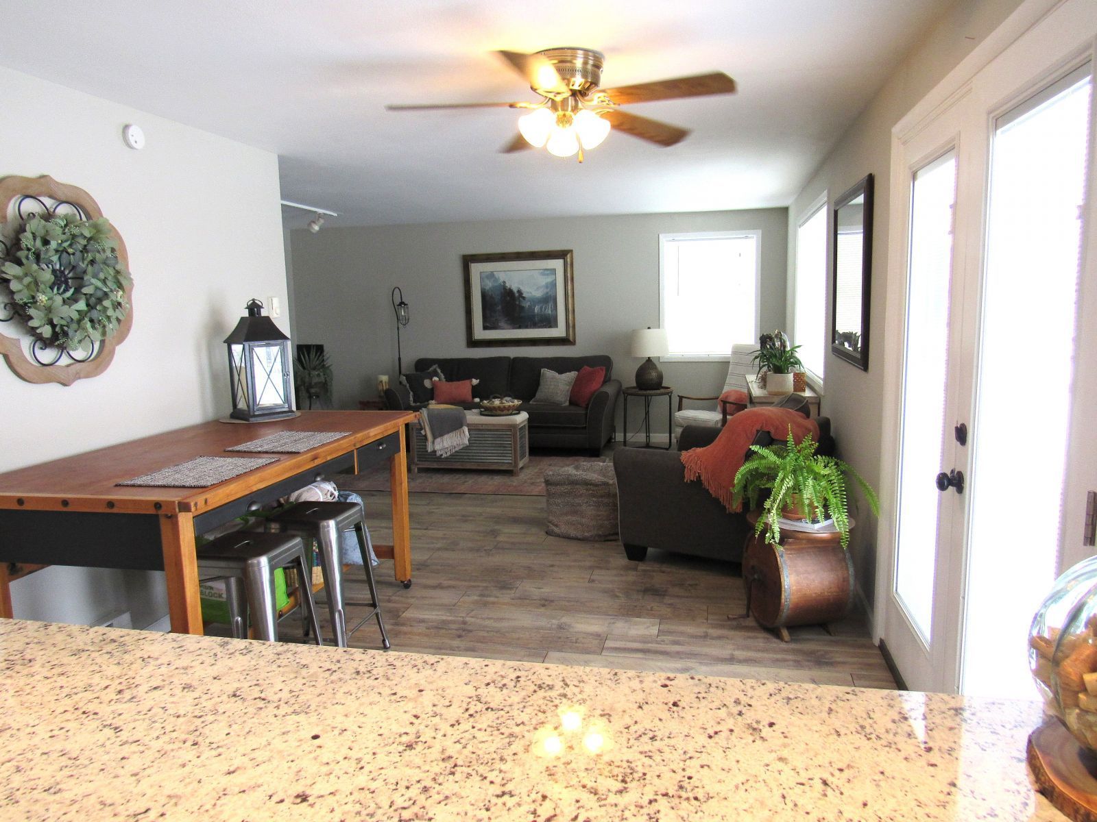520 Ashcroft Drive Property Photo 5