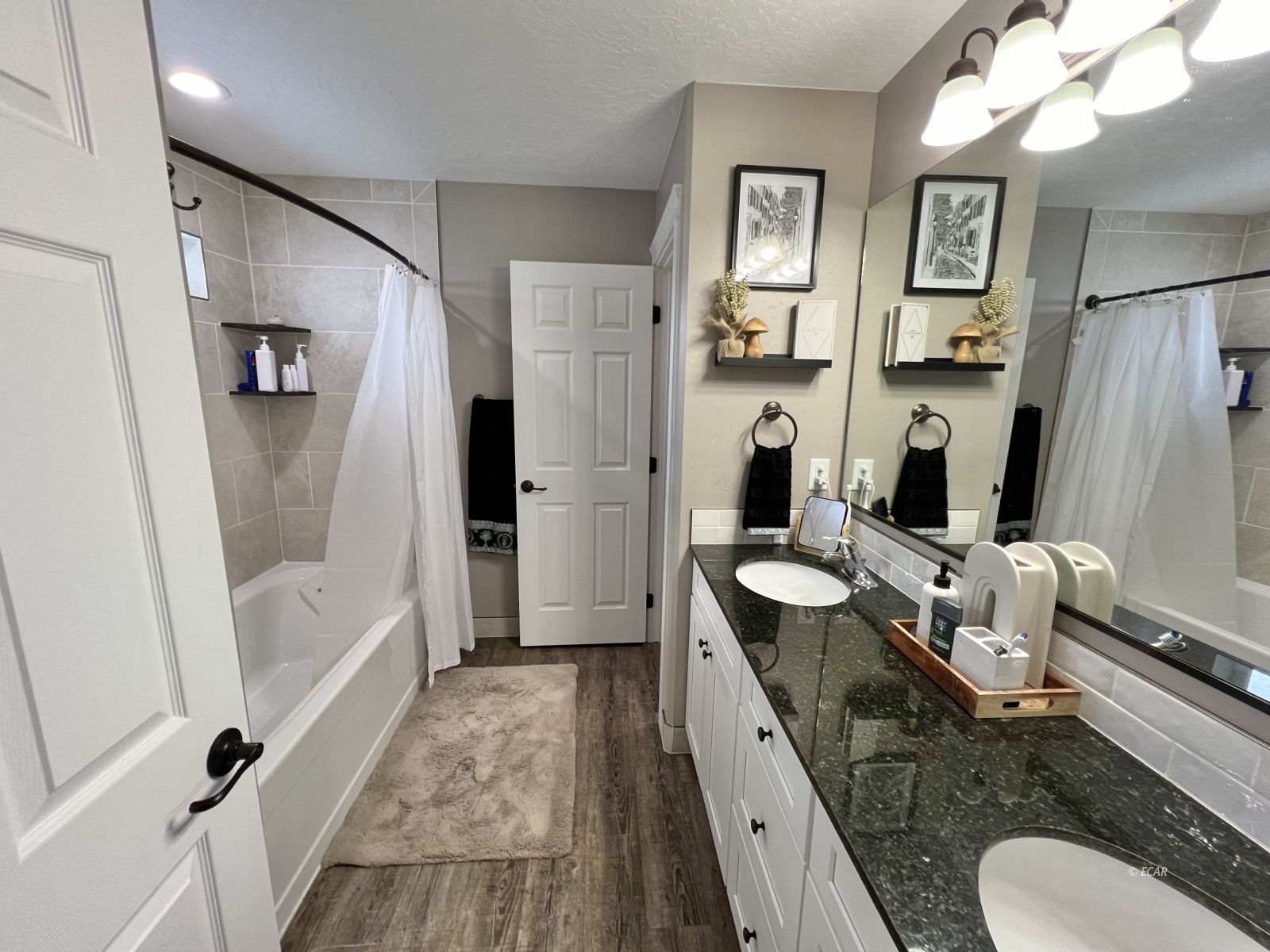 1866 Deerfield Way Property Photo 17