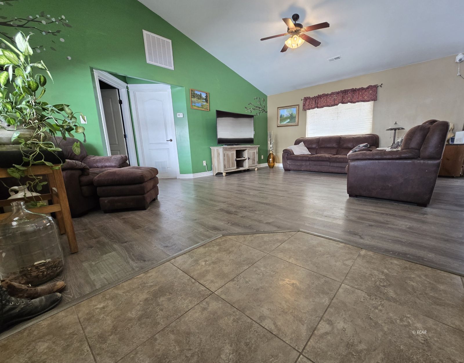 873 Black Oak Drive Property Photo 9