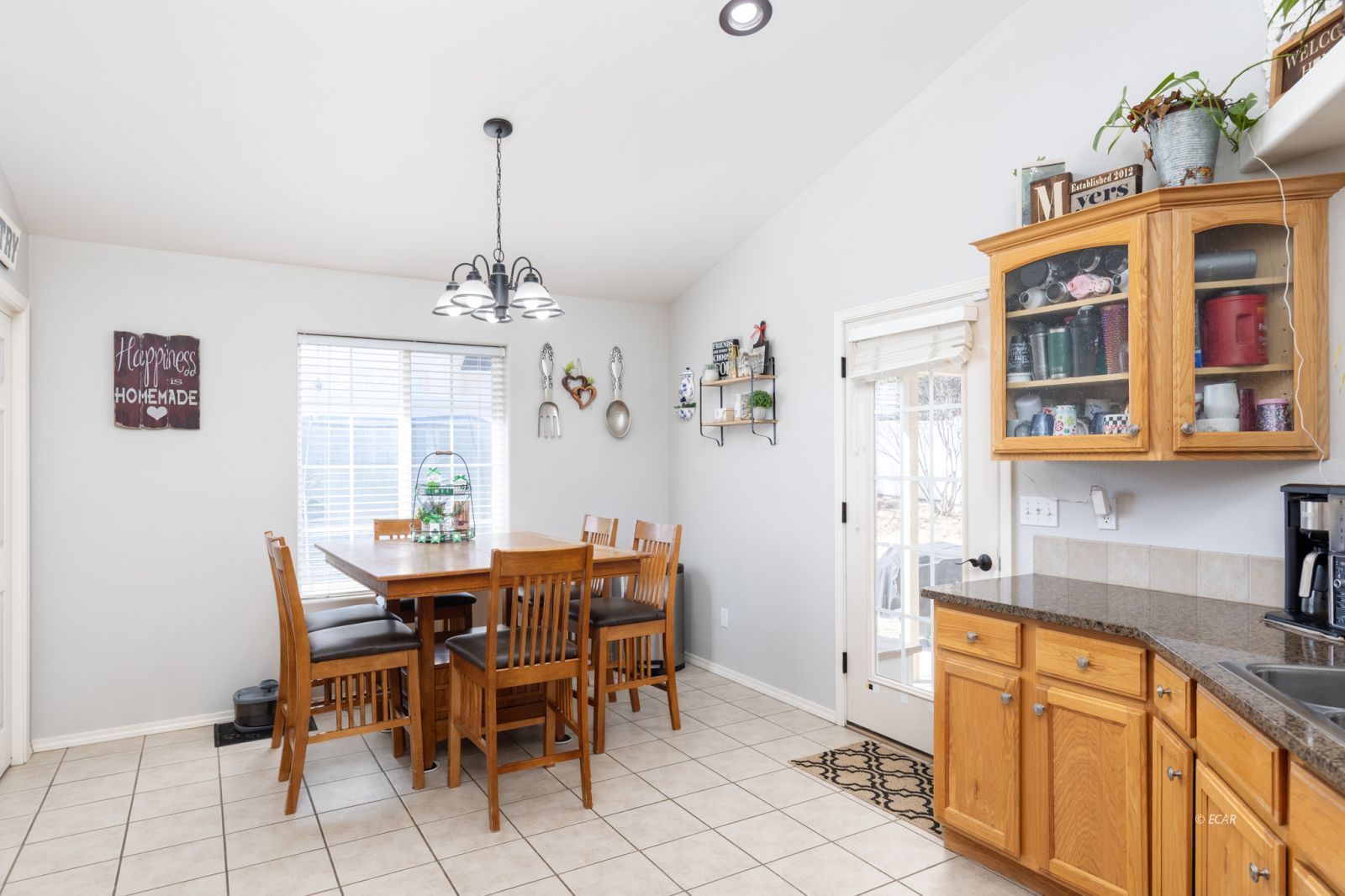 1821 Sequoia Drive Property Photo 12
