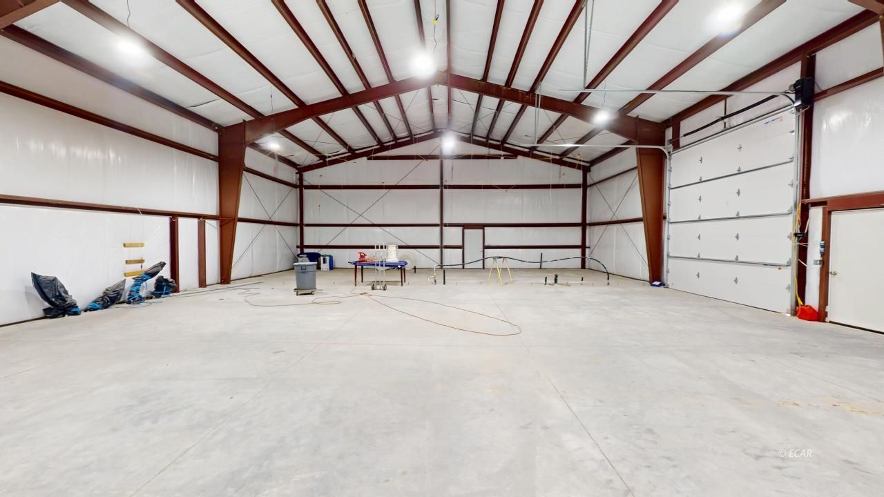 8642 Horsehaven Drive Property Photo 5