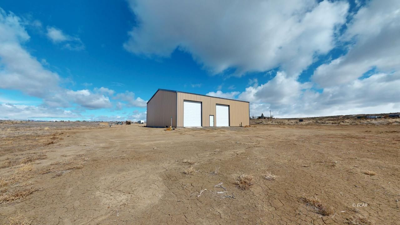 8642 Horsehaven Drive Property Photo 14