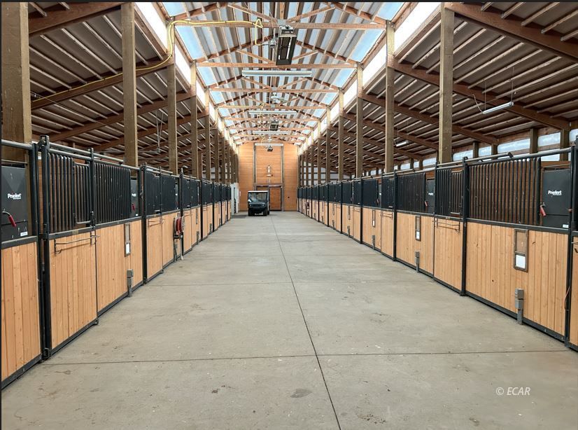 2110 Pratt Dr. Drive Property Photo 4