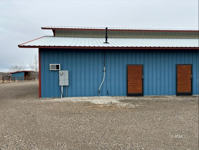 2110 Pratt Dr. Drive Property Photo 5