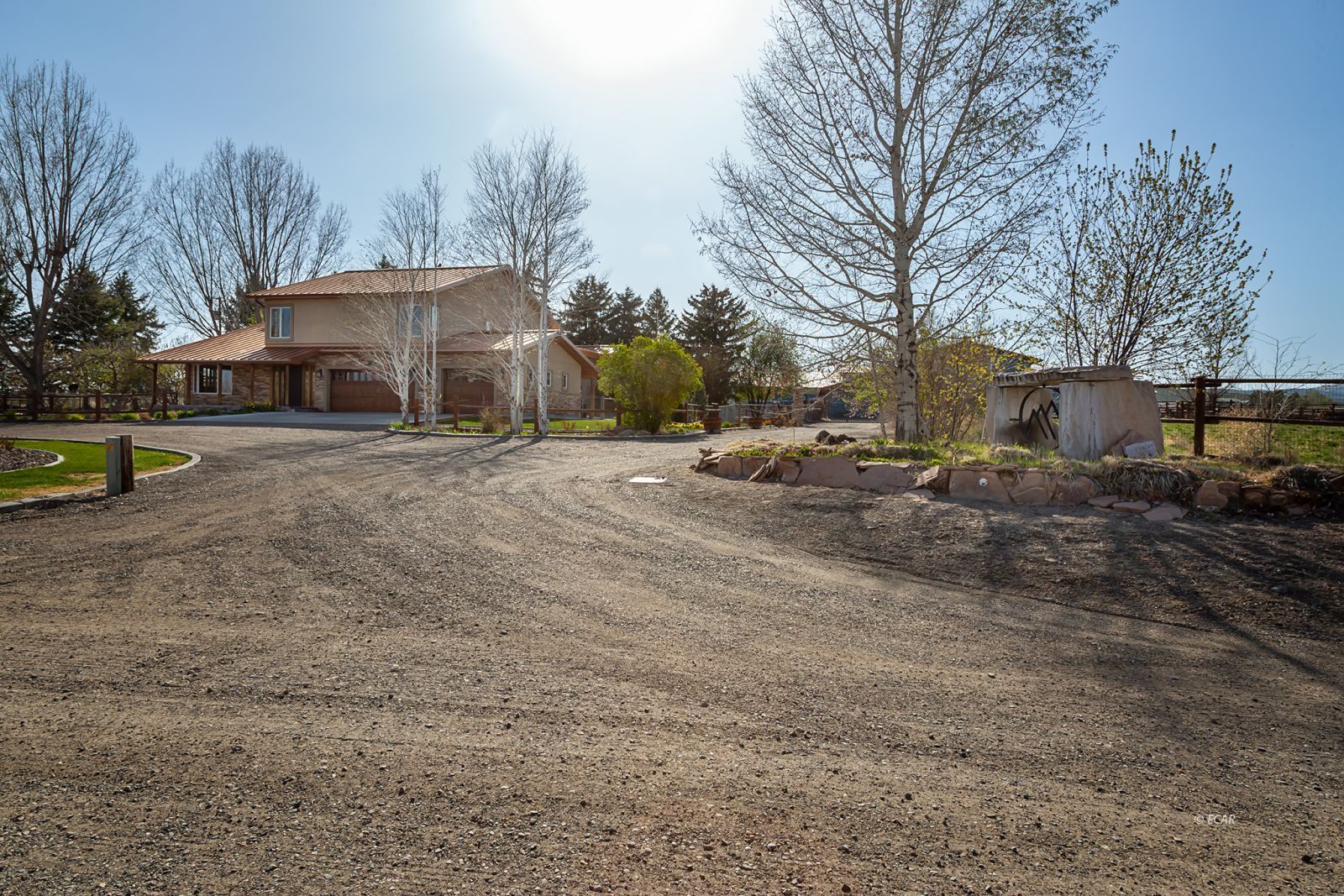 2110 Pratt Dr. Drive Property Photo 7